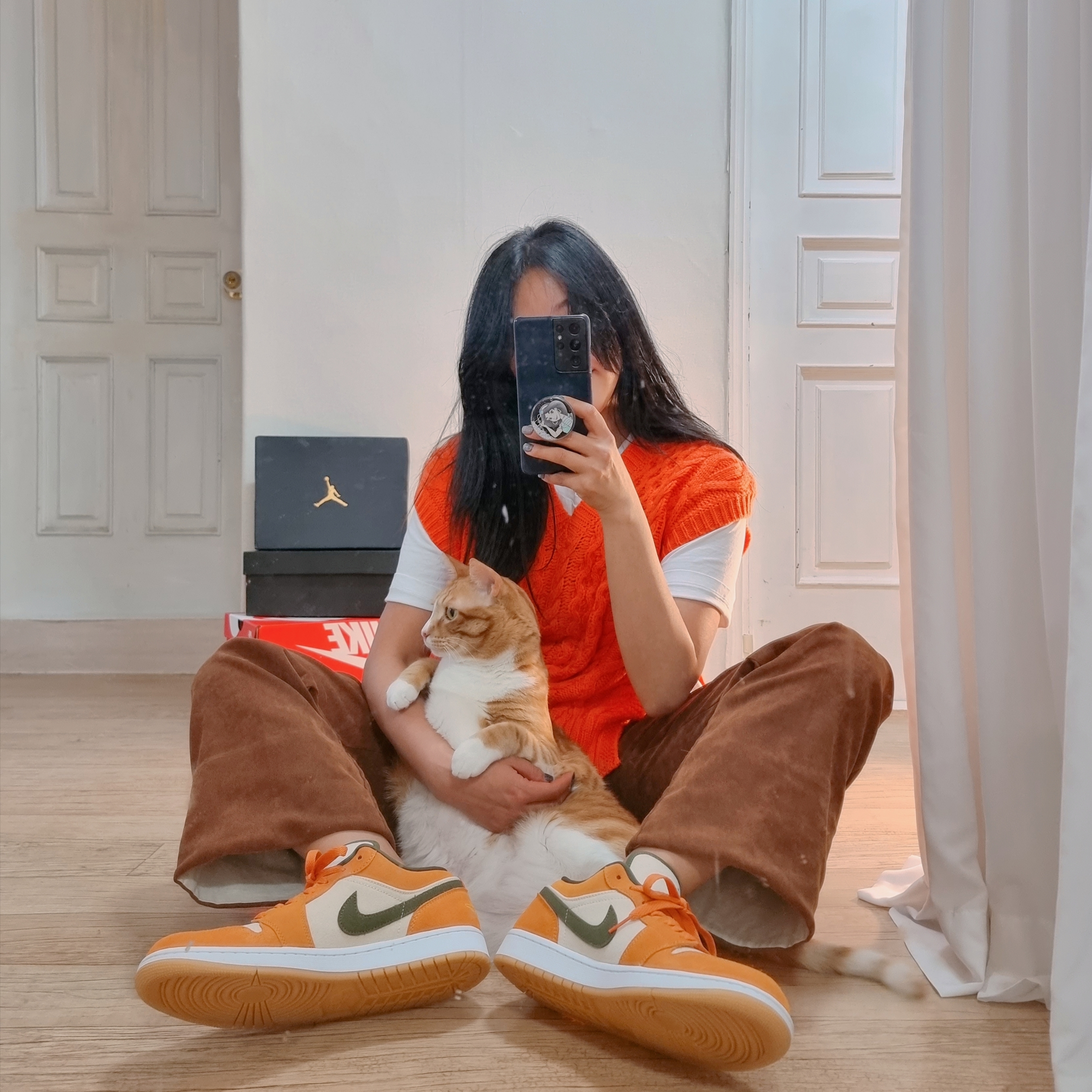 Jordan 1 Low SE Light Curry 착용 스타일 - 3