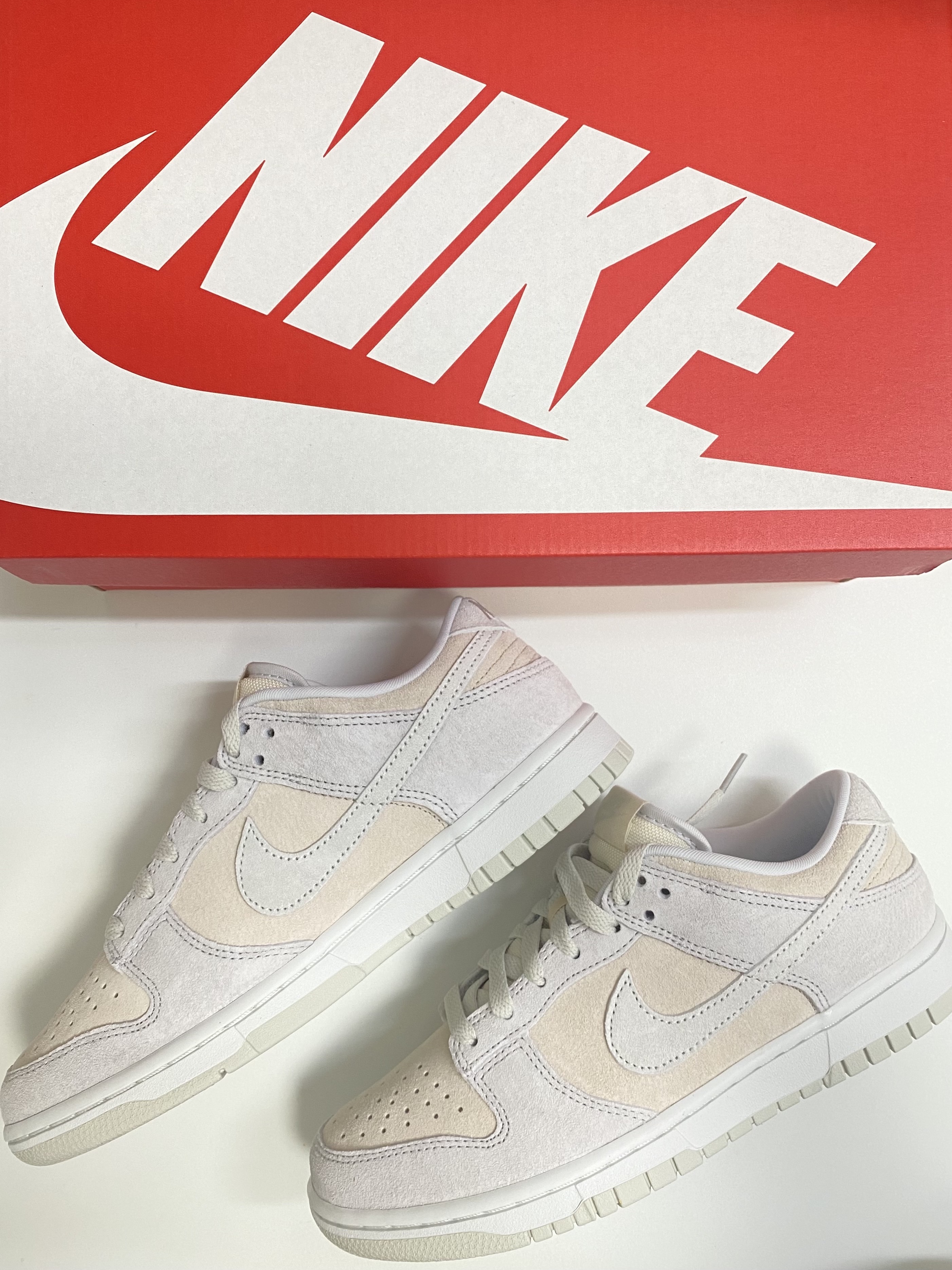 Nike Dunk Low Retro PRM Vast Grey 착용 스타일