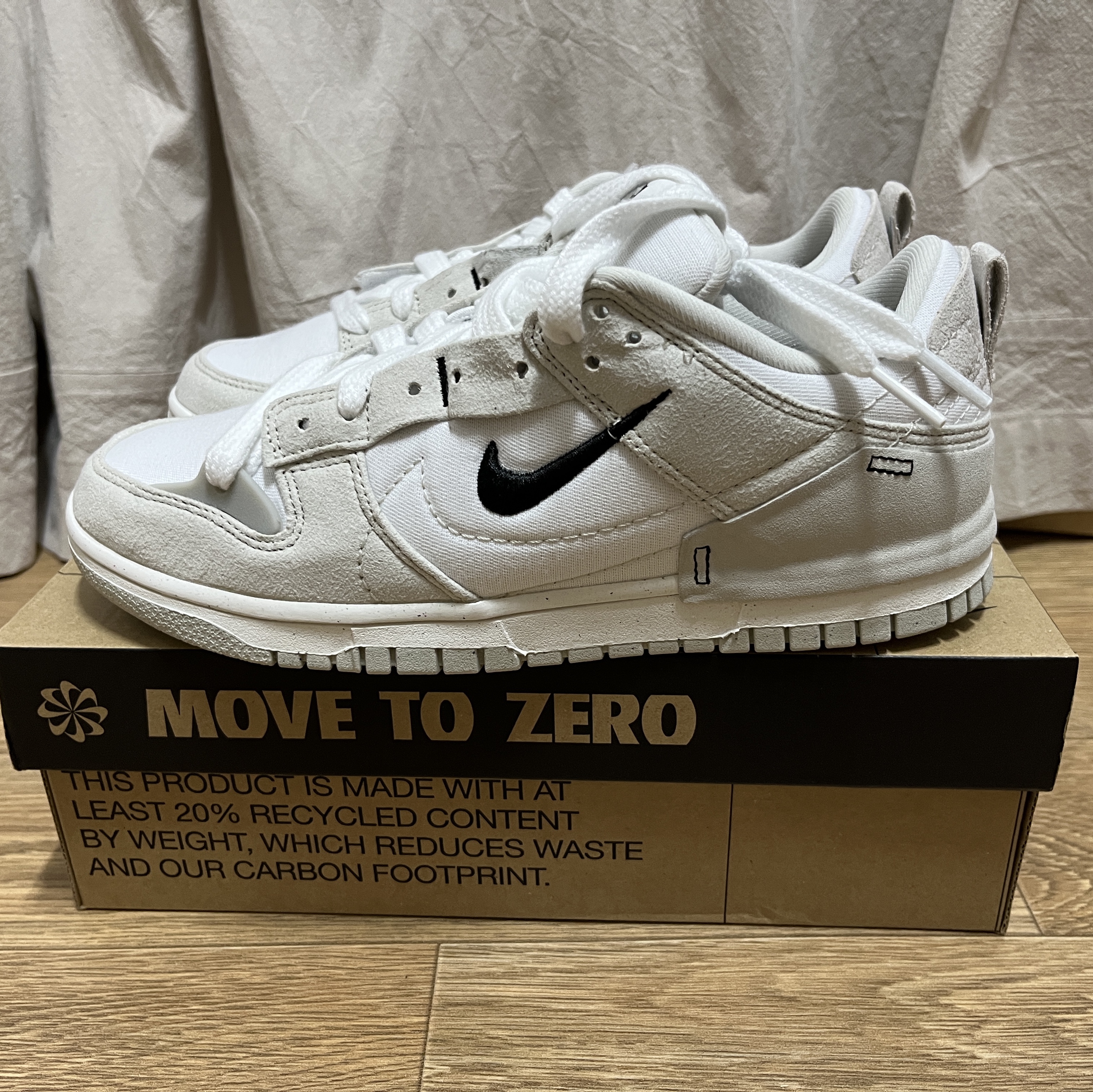 (W) Nike Dunk Low Disrupt 2 White Light Bone 착용 스타일