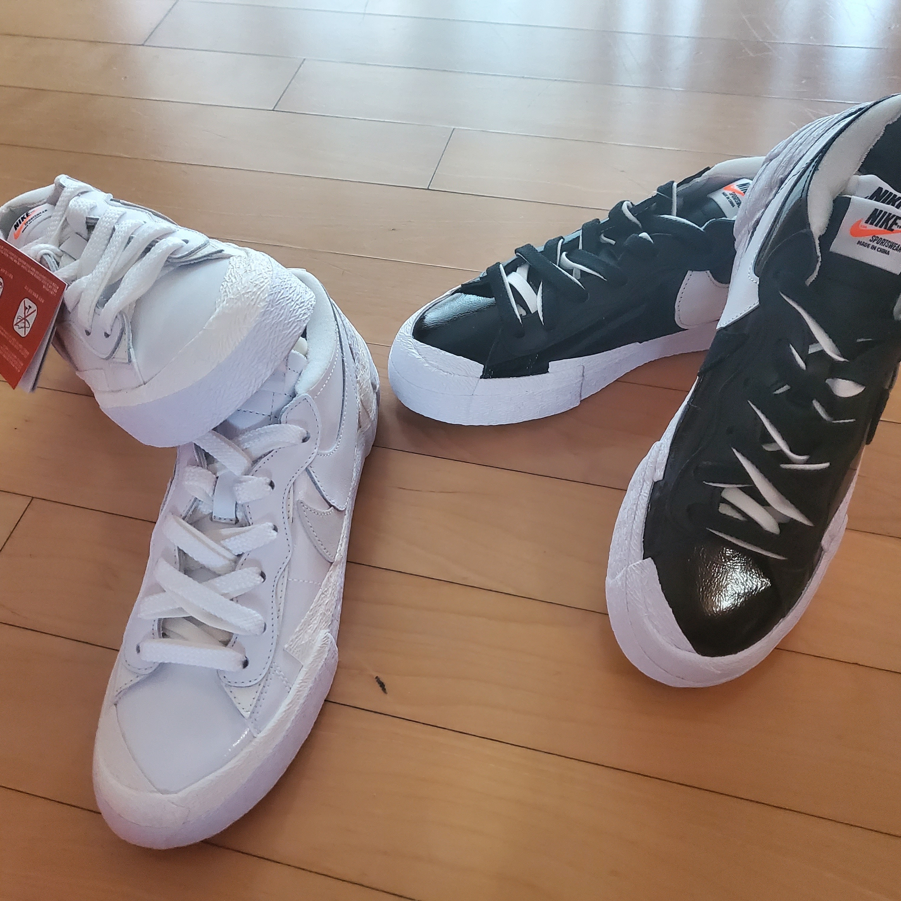 Nike x Sacai Blazer Low White Patent Leather, Nike x Sacai Blazer Low Black Patent Leather 착용 스타일