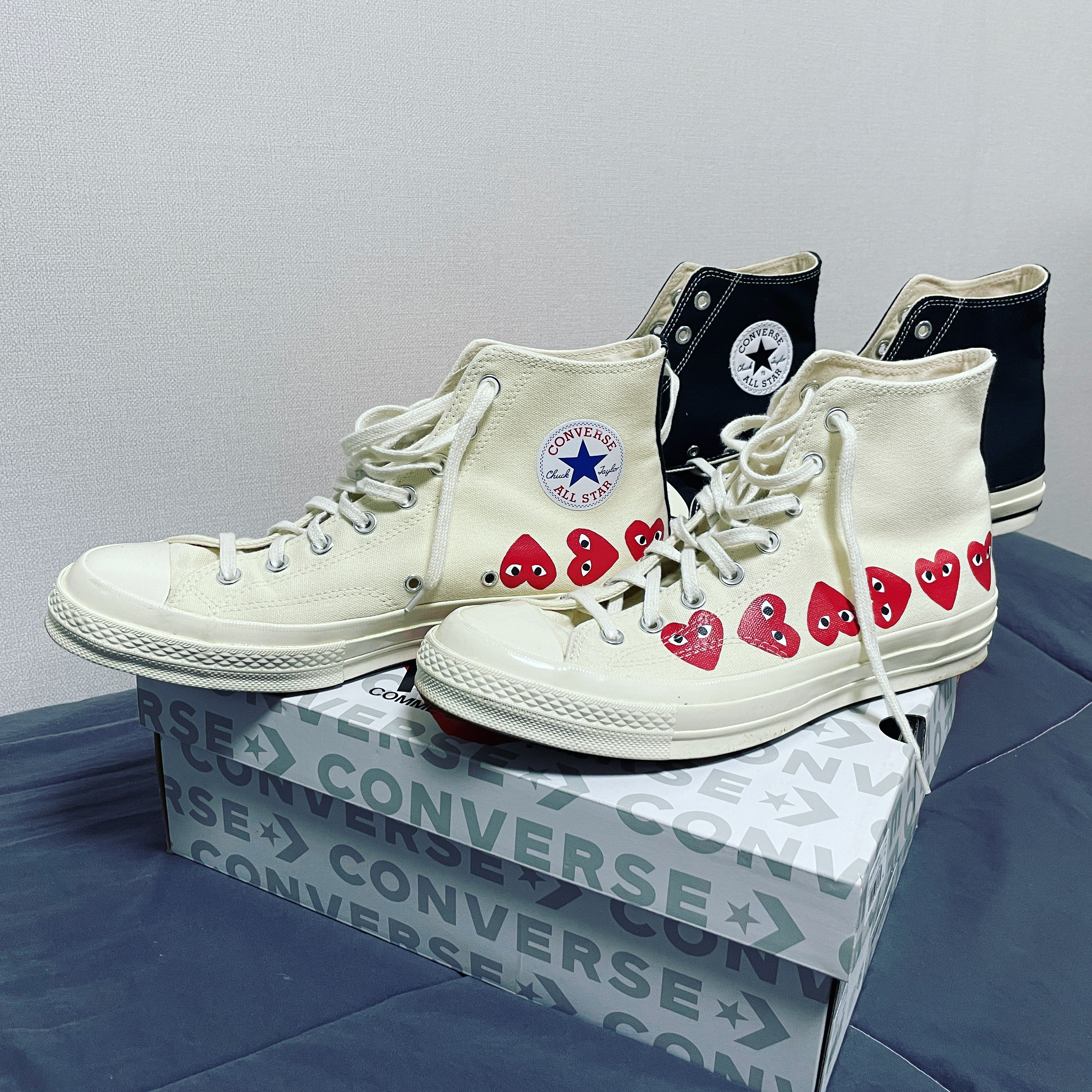 Converse x Play Comme des Garcons Chuck 70 Hi Multi-Heart White, Converse Chuck 70 Hi Black 착용 스타일