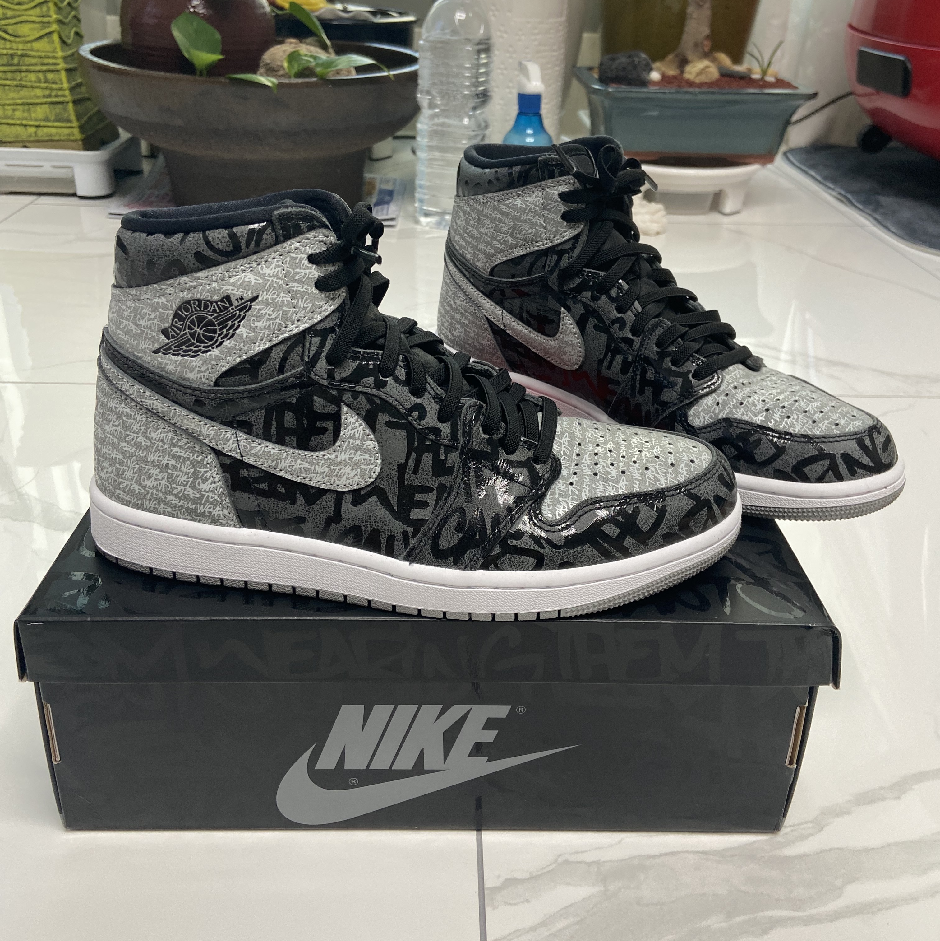 Jordan 1 Retro High OG Rebellionaire 착용 스타일 - 3