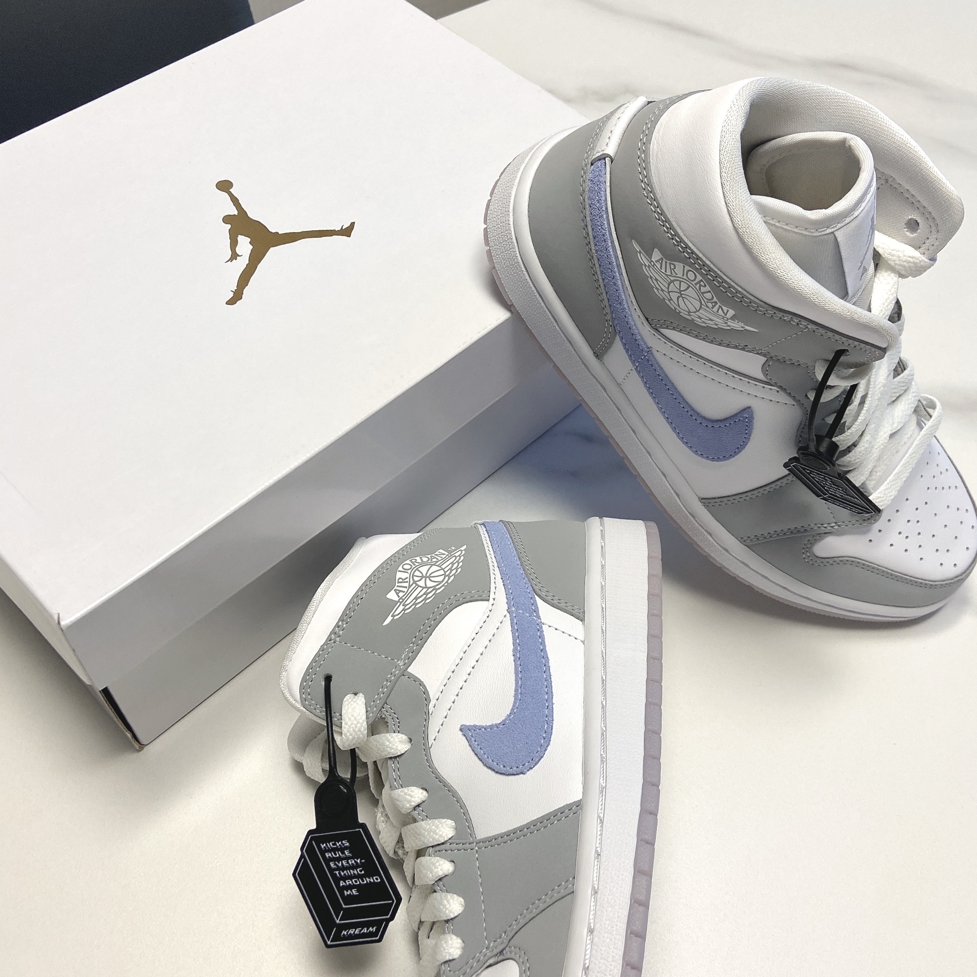 (W) Jordan 1 Mid Wolf Grey 착용 스타일