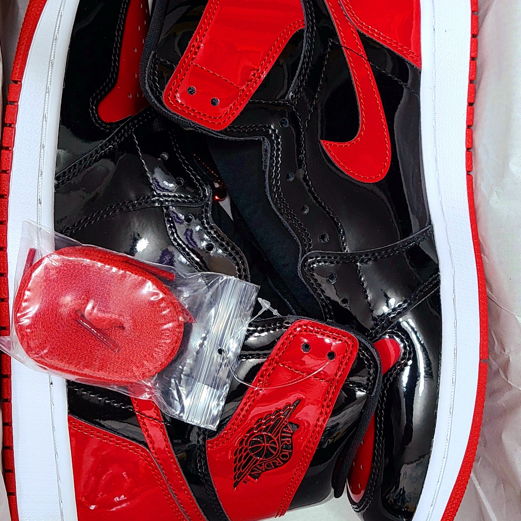 Jordan 1 Retro High OG Patent Bred 착용 스타일