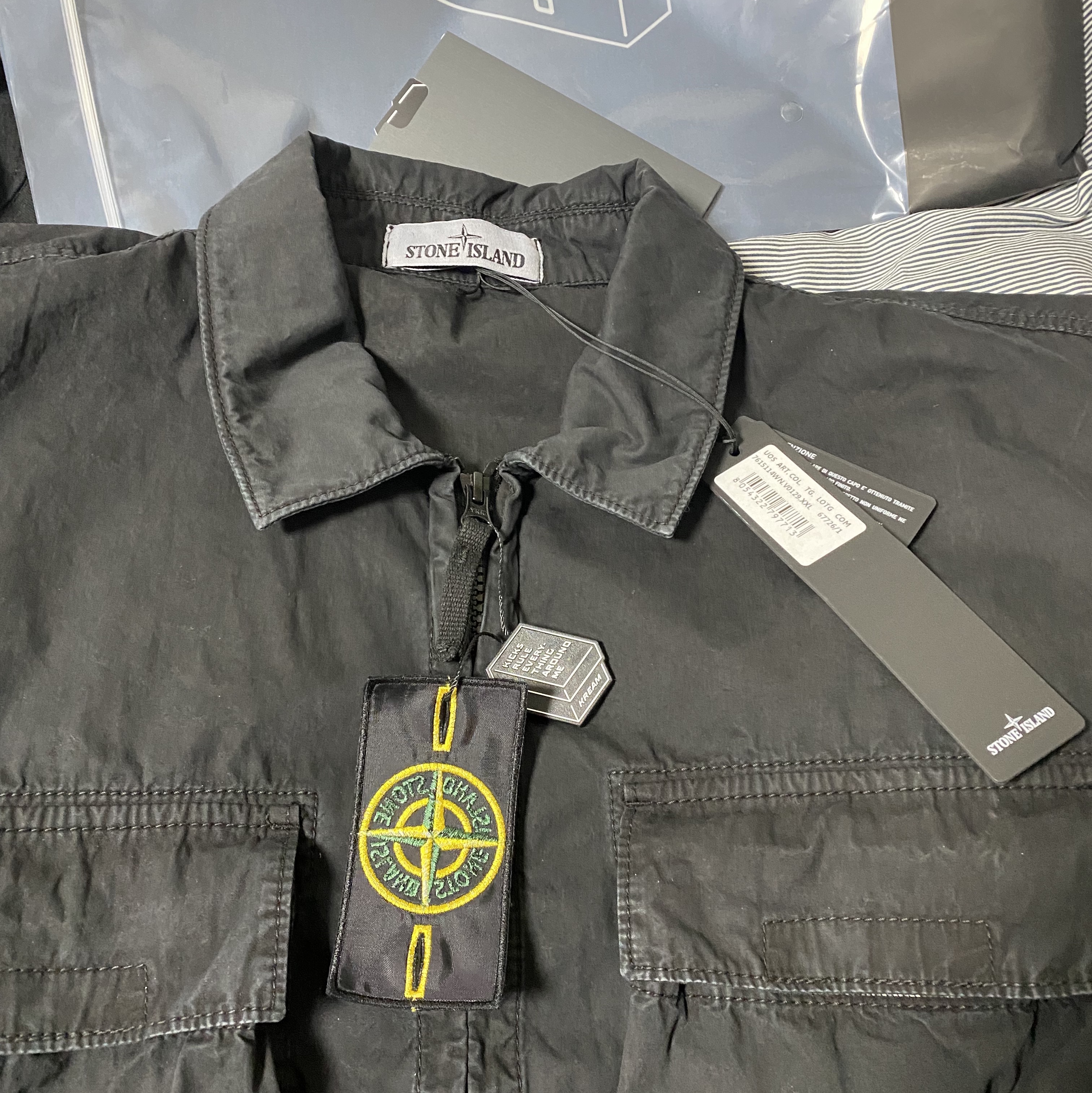 Stone Island 114WN T.CO+OLD Overshirt Black - 22SS 착용 스타일 - 3