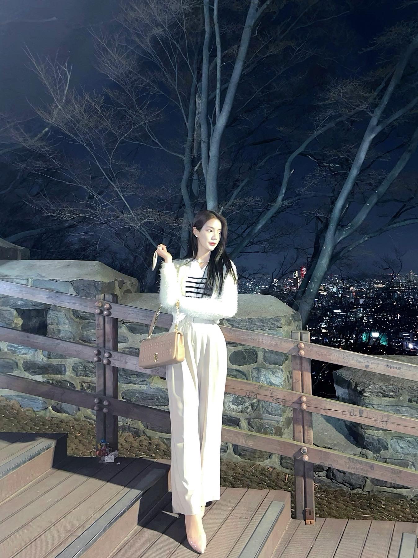 insta: hailey_hk 맞팔님의 스타일 - 1