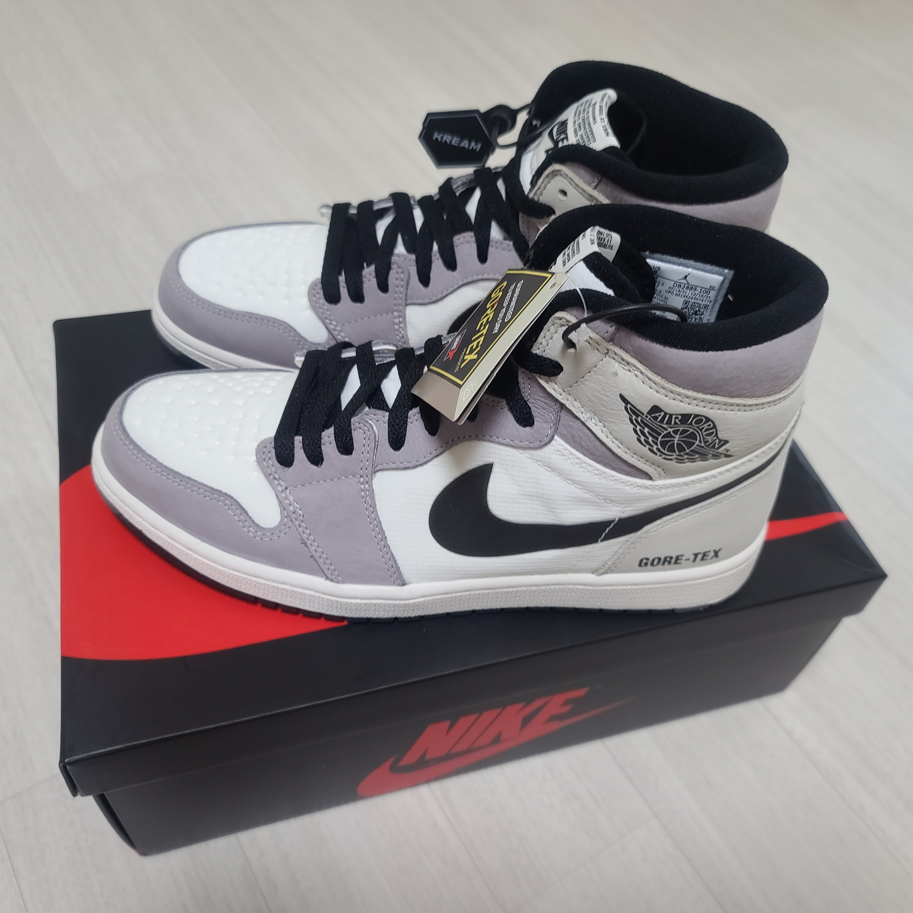 Jordan 1 Element Gore-Tex Sail 착용 스타일 - 1