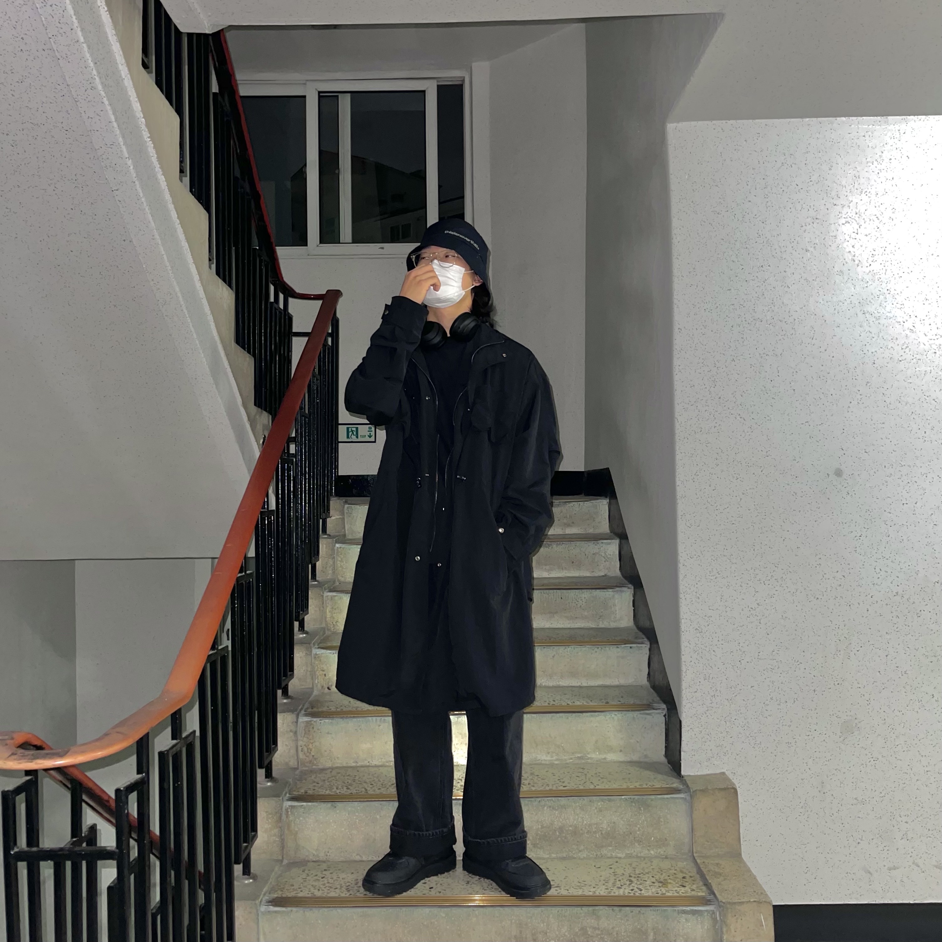 Nike Air Force 1 Boot Black Anthracite 착용 스타일 - 3