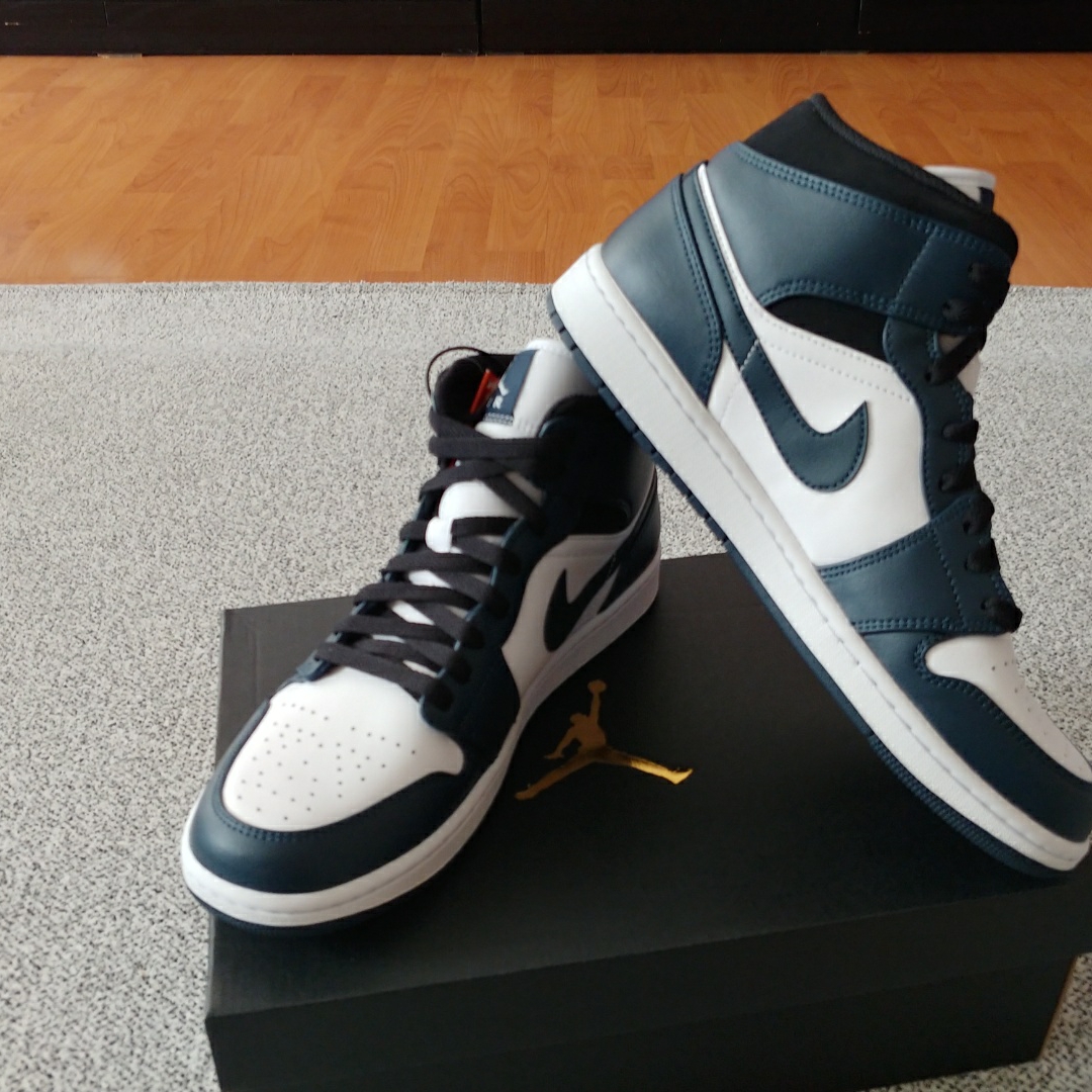 Jordan 1 Mid Dark Teal 착용 스타일 - 1