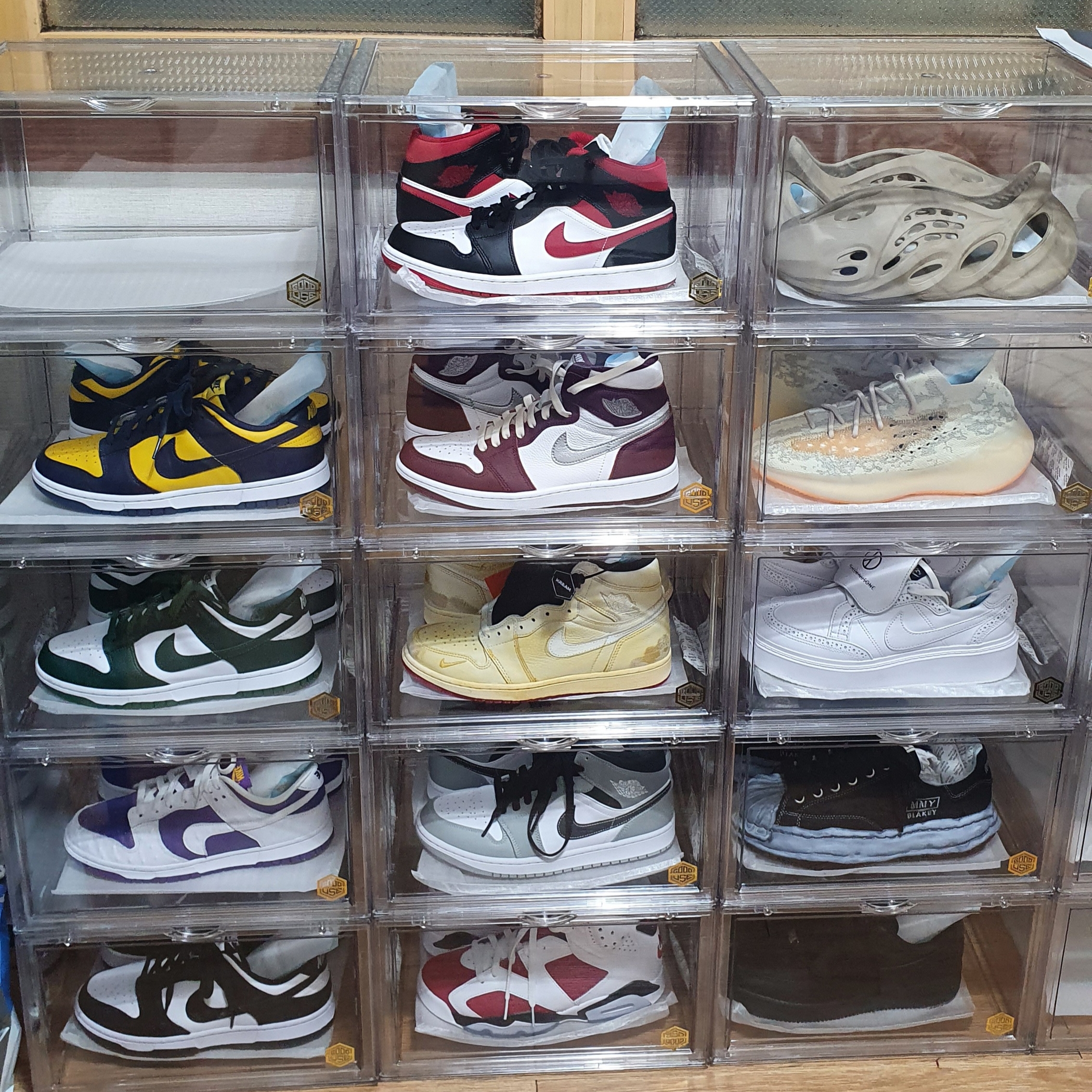 Jordan 1 x Nigel Sylvester Retro High Sail White, Jordan 1 Mid Light Smoke Grey Anthracite 착용 스타일