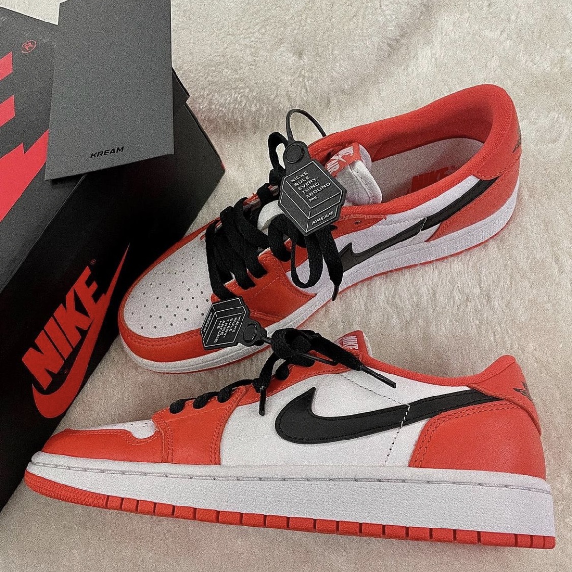 Jordan 1 Low OG Starfish 착용 스타일