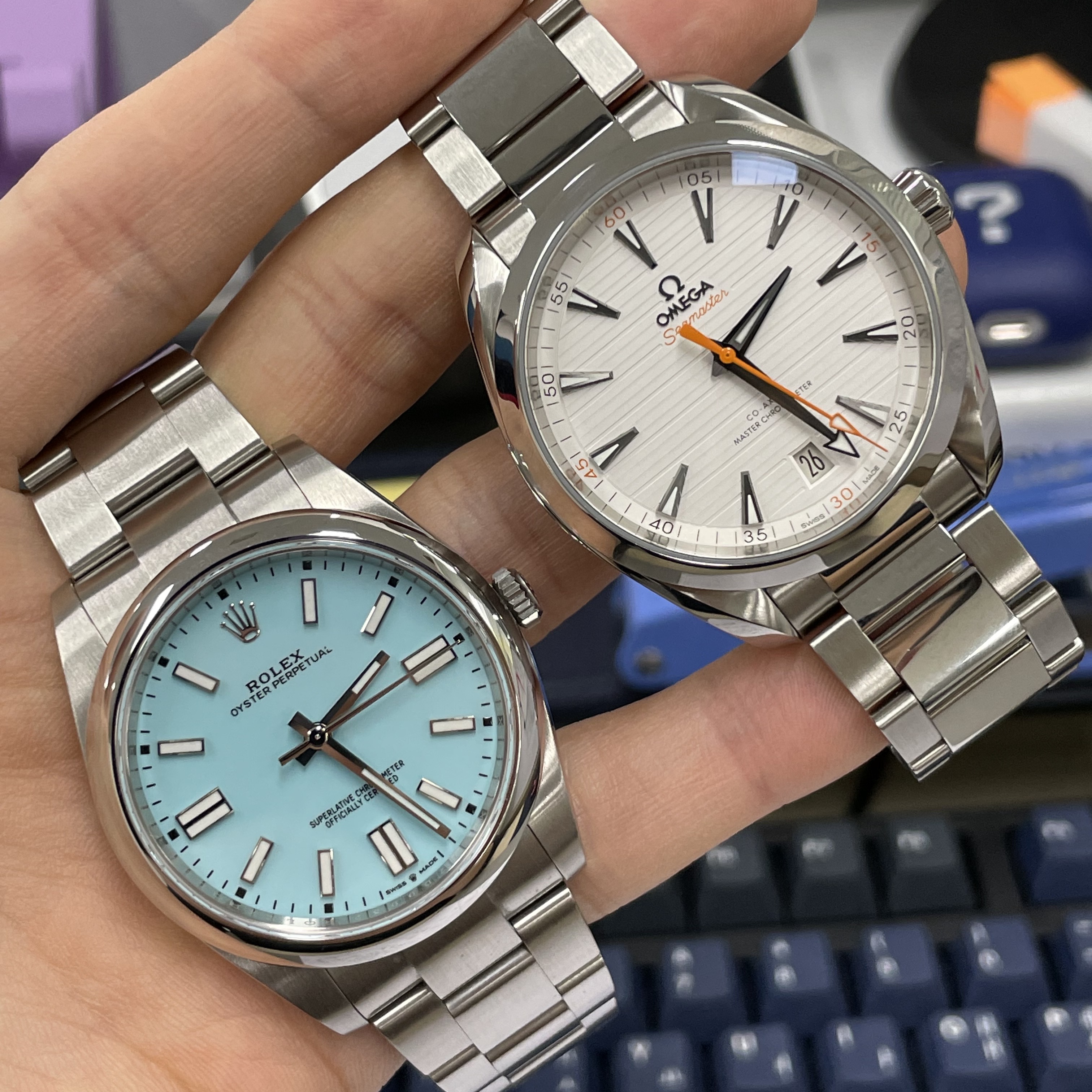 Rolex Oyster Perpetual 41mm 124300 Turquoise Blue Oyster 착용 스타일