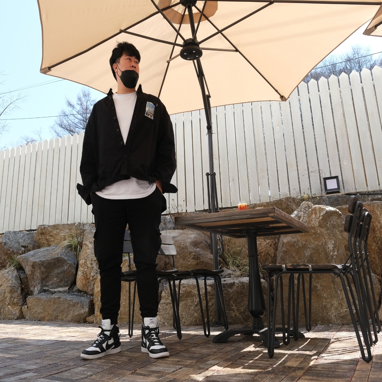 Nike x Ambush Dunk High Black 착용 스타일 - 3