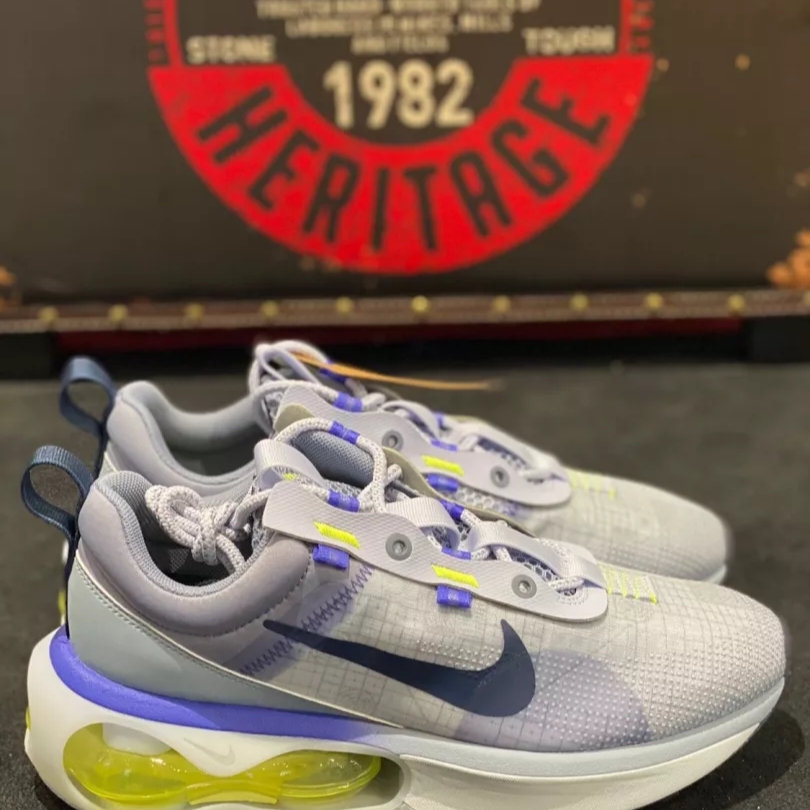 Nike Air Max 2021 Ghost Ashen Slate 착용 스타일