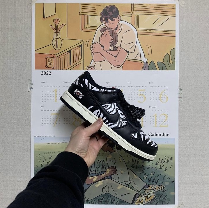 Nike x Quartersnacks SB Dunk Low Zebra Cake 착용 스타일