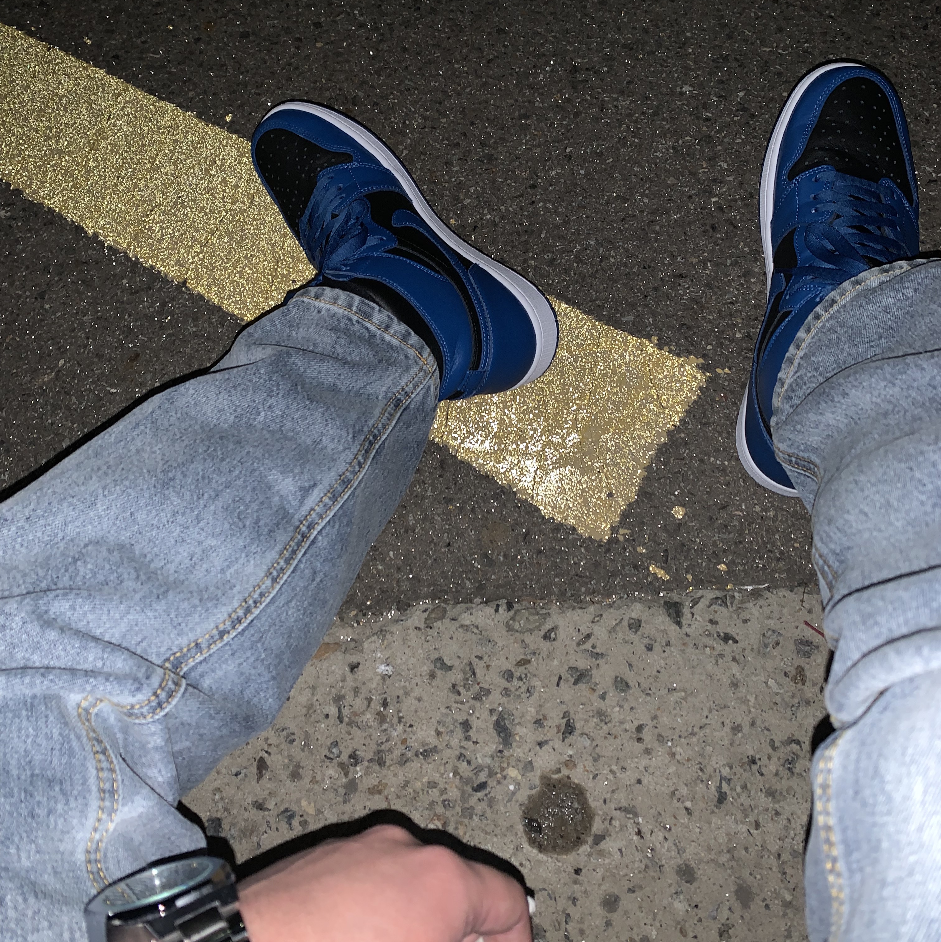 Jordan 1 Retro High OG Dark Marina Blue 착용 스타일 - 2