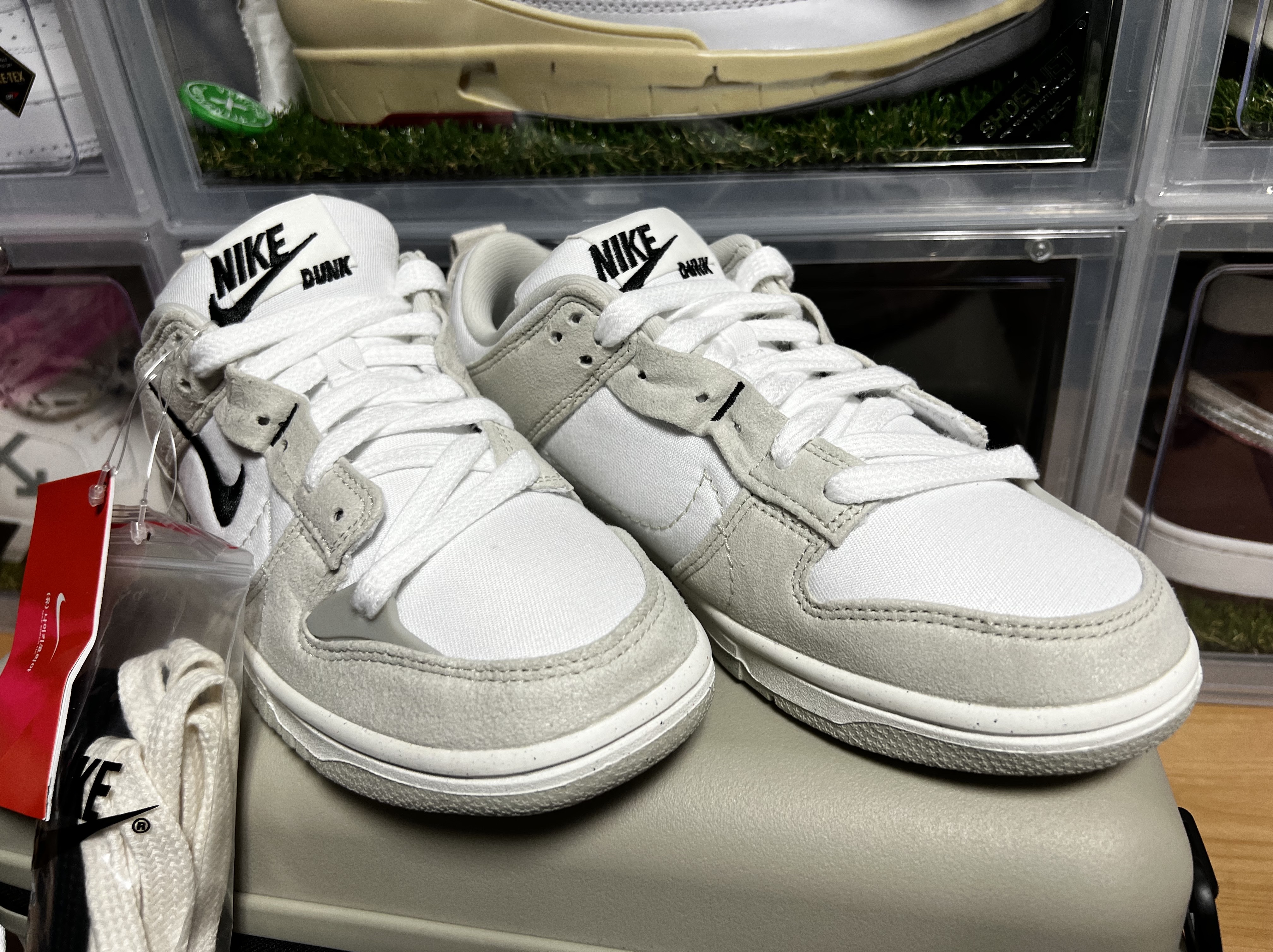 (W) Nike Dunk Low Disrupt 2 White Light Bone 착용 스타일 - 3