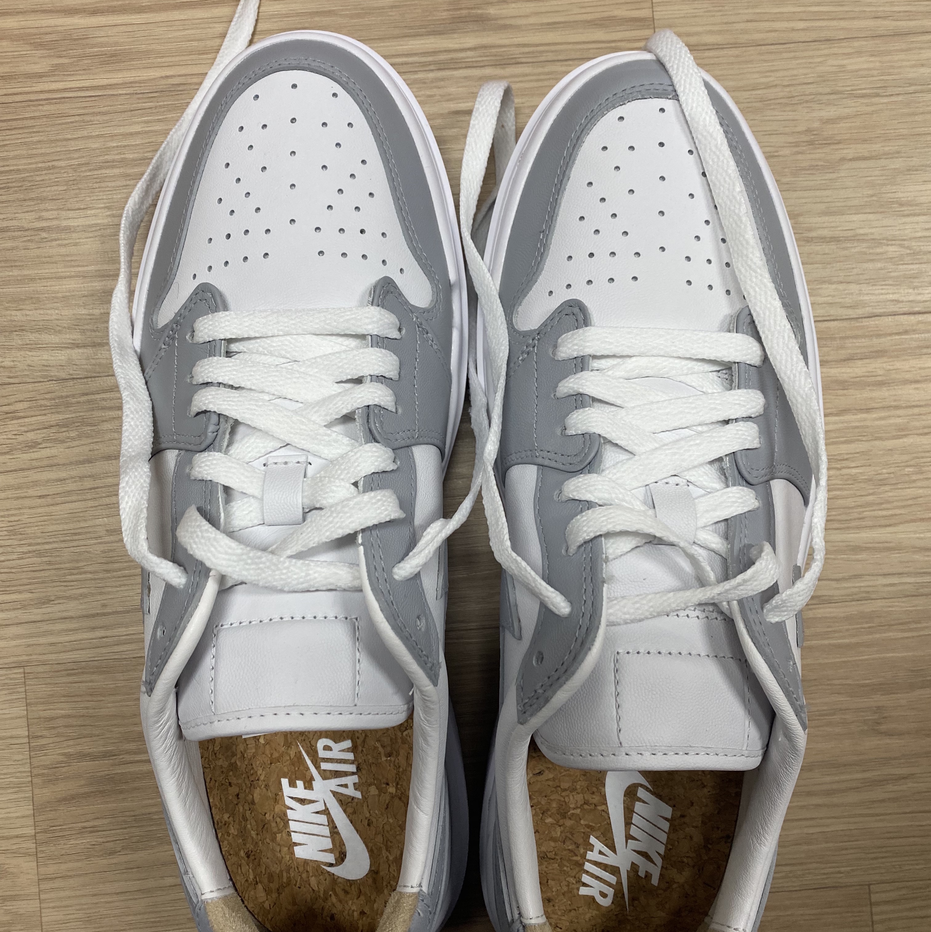 (W) Jordan 1 Elevate Low White and Wolf Grey 착용 스타일