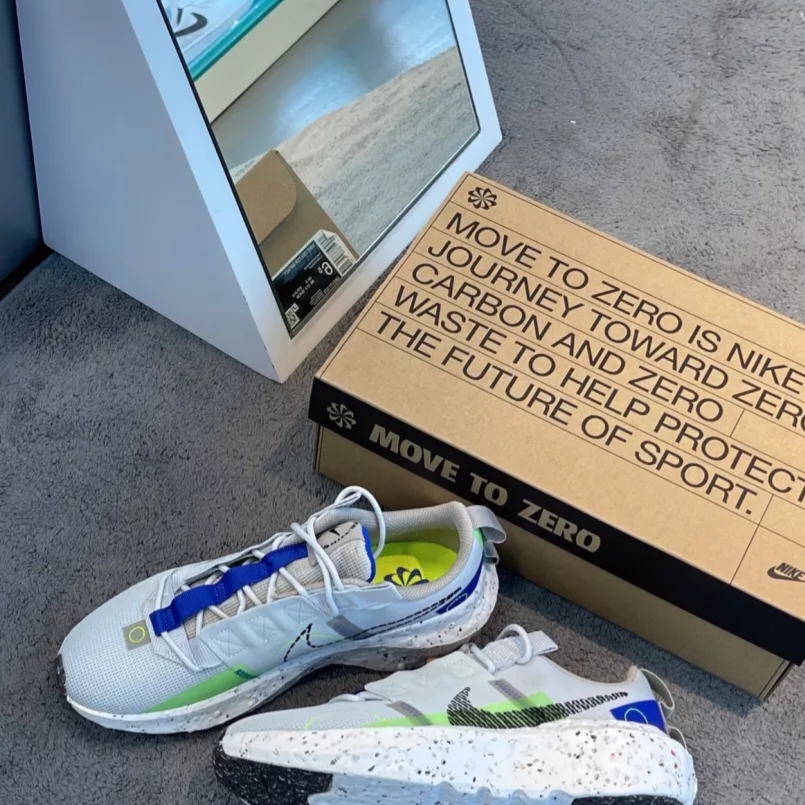 Nike Crater Impact Pure Platinum Electro Green 착용 스타일