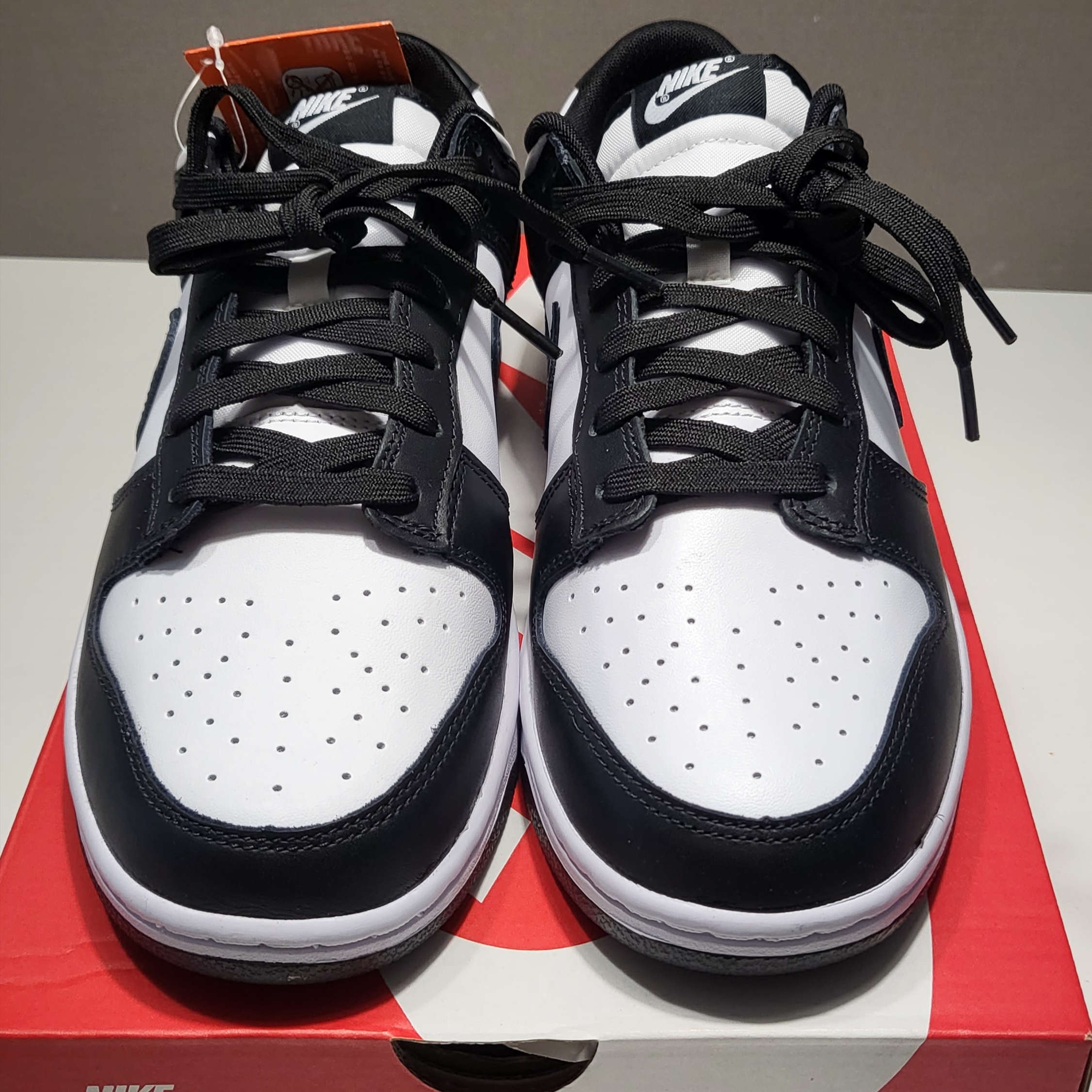 Nike Dunk Low Retro Black 착용 스타일 - 1