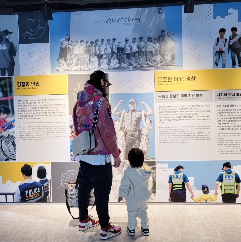 in: S.U.P.R.E.M.E.213님의 스타일 - 1