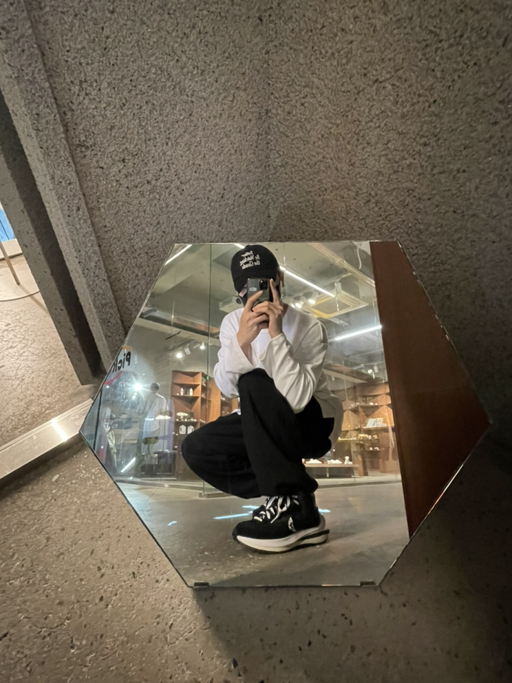 KREAM 프로필 이미지