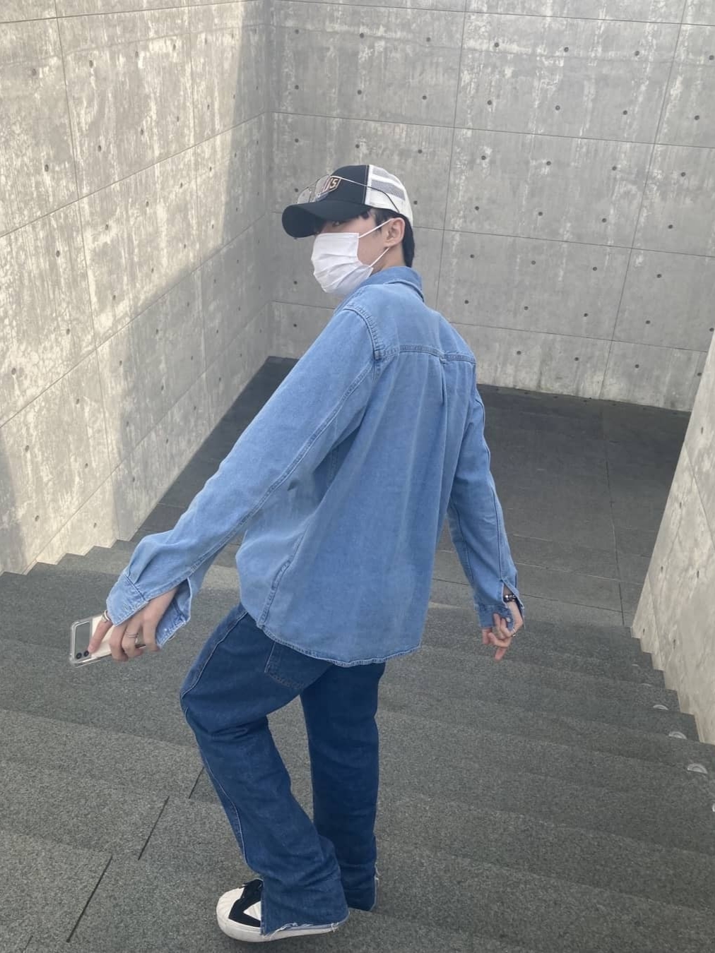 Y-3 Yohji Star White 착용 스타일 - 1