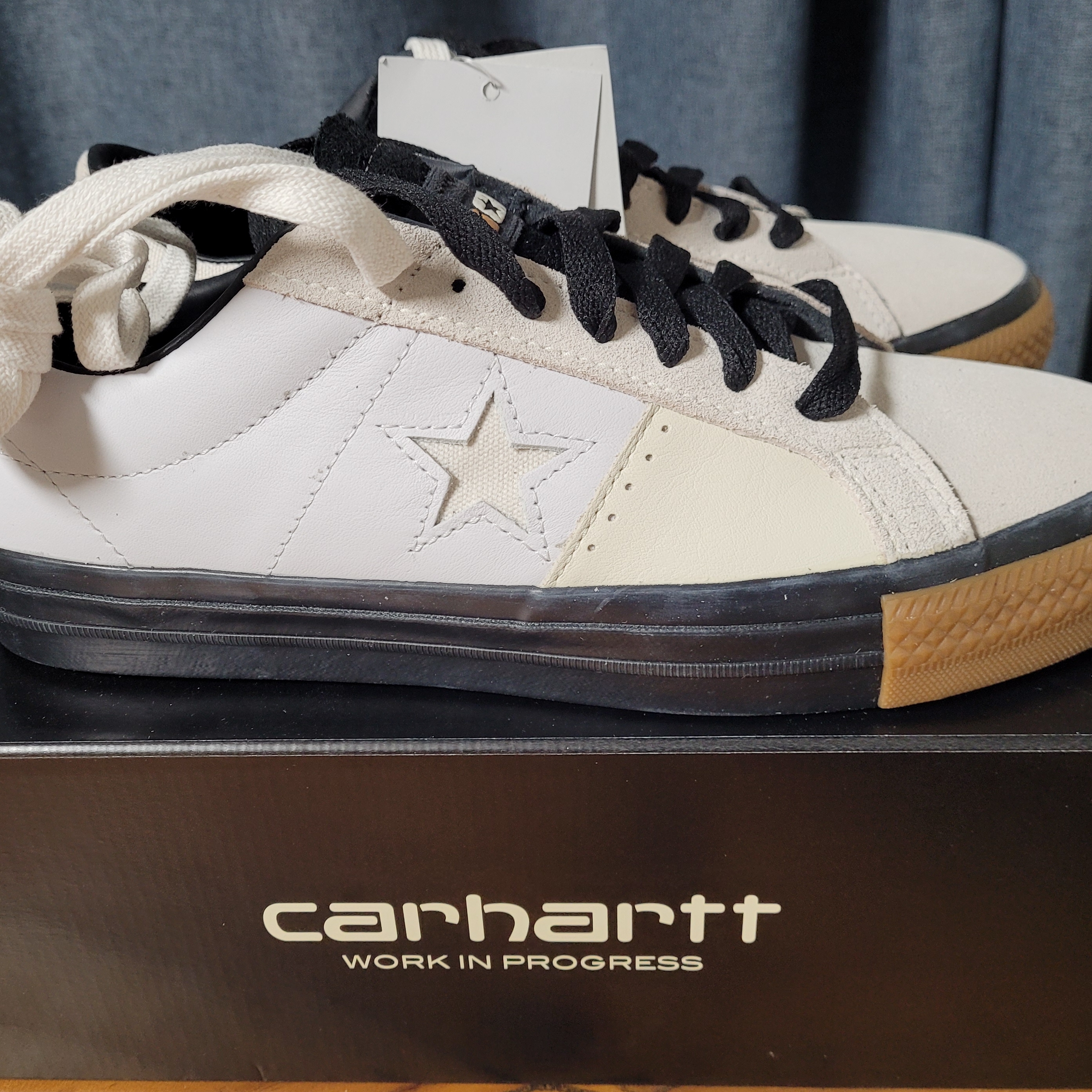 Converse x Carhartt WIP One Star Pro Low White 착용 스타일