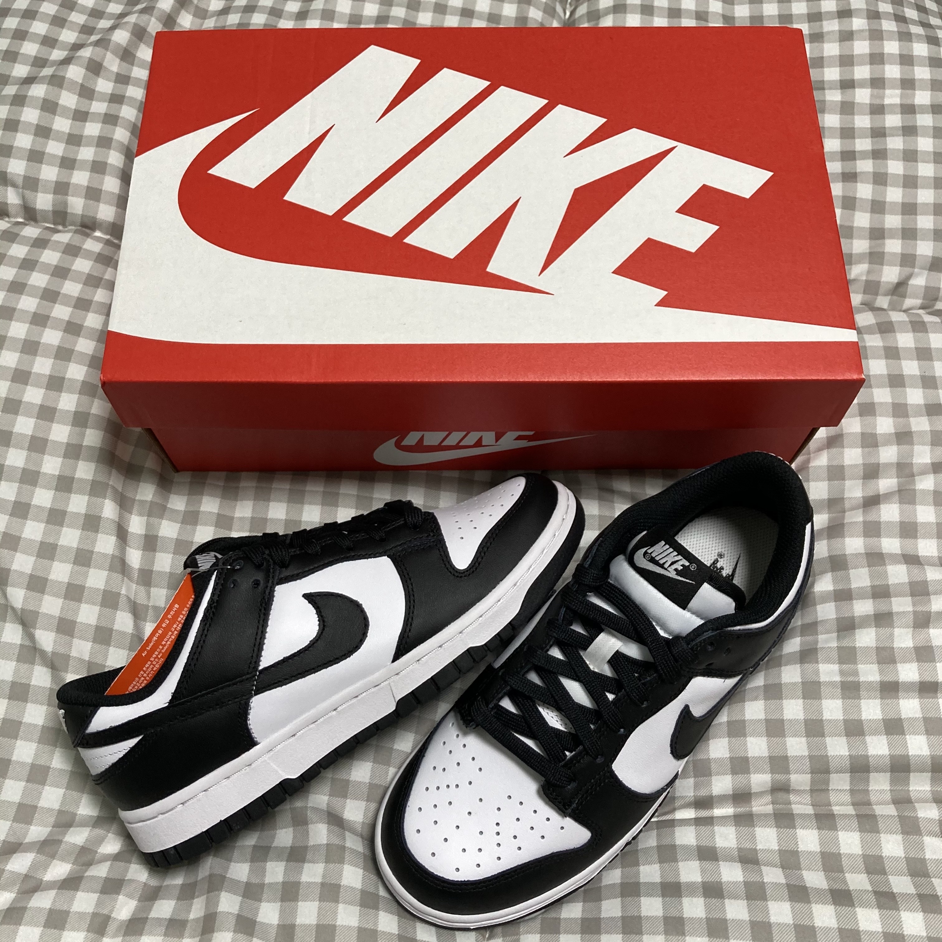 (W) Nike Dunk Low Black 착용 스타일