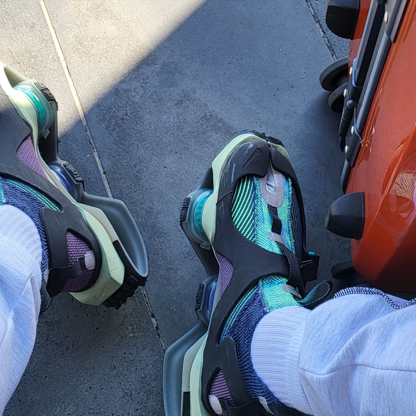 Nike ISPA Road Warrior Clear Jade 착용 스타일 - 1