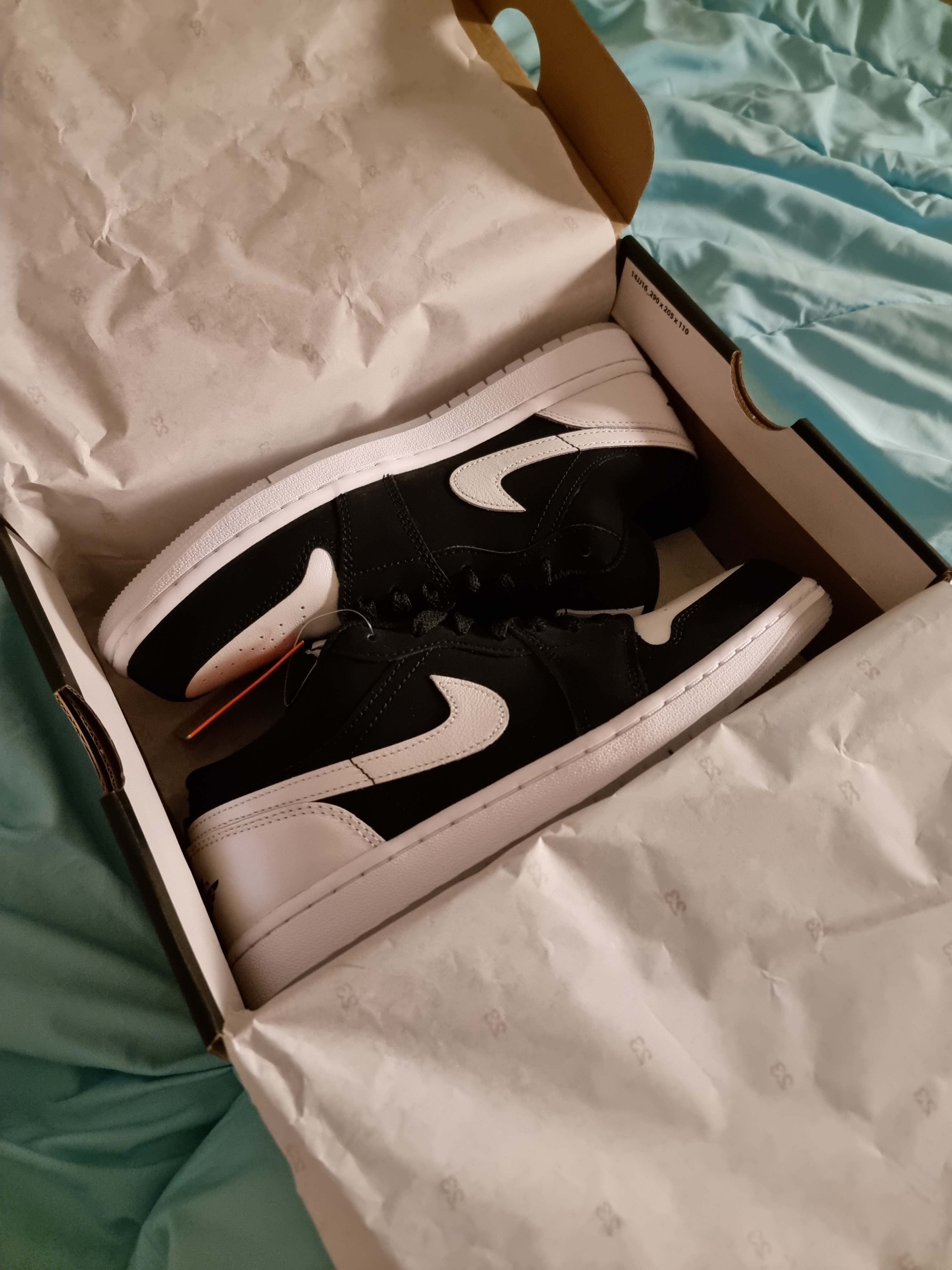 Jordan 1 Low SE Diamond 착용 스타일 - 1