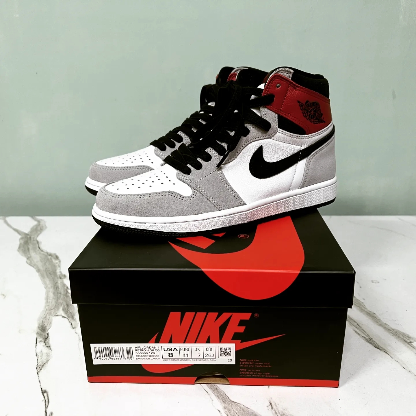 Jordan 1 Retro High OG Light Smoke Grey 착용 스타일 - 2
