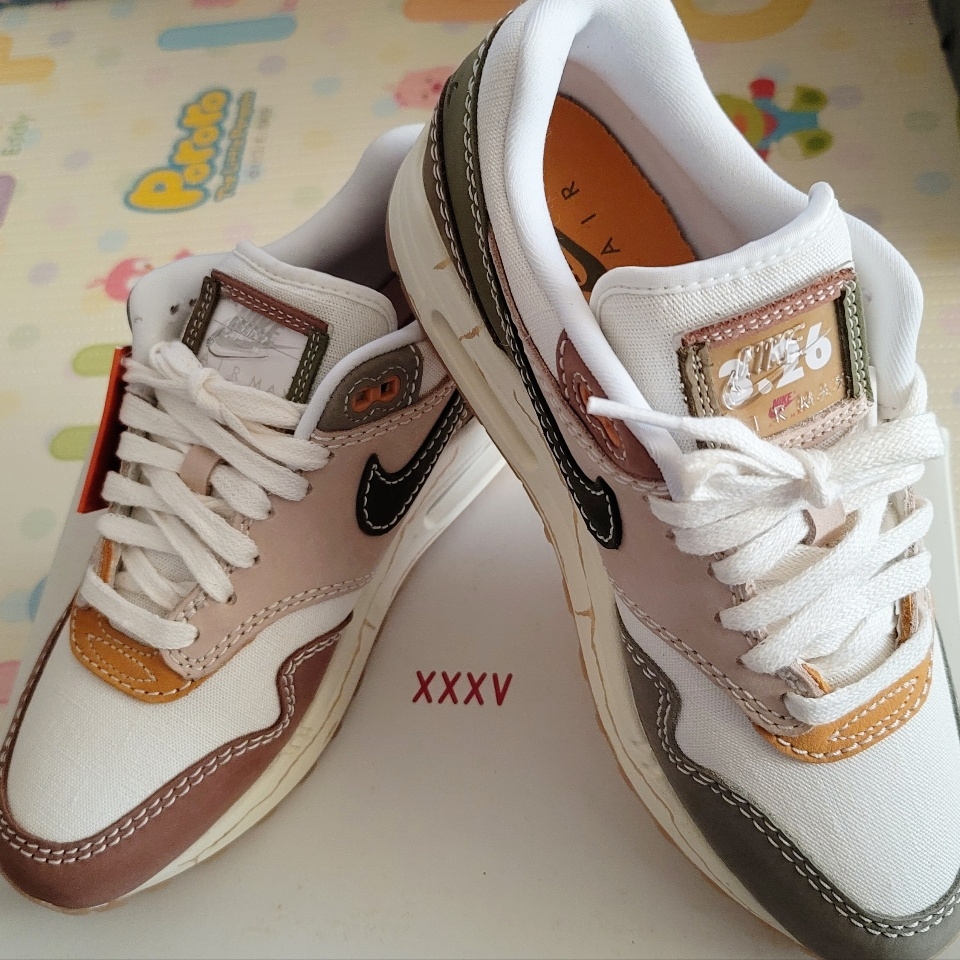 (W) Nike Air Max 1 Premium Wabisabi 착용 스타일