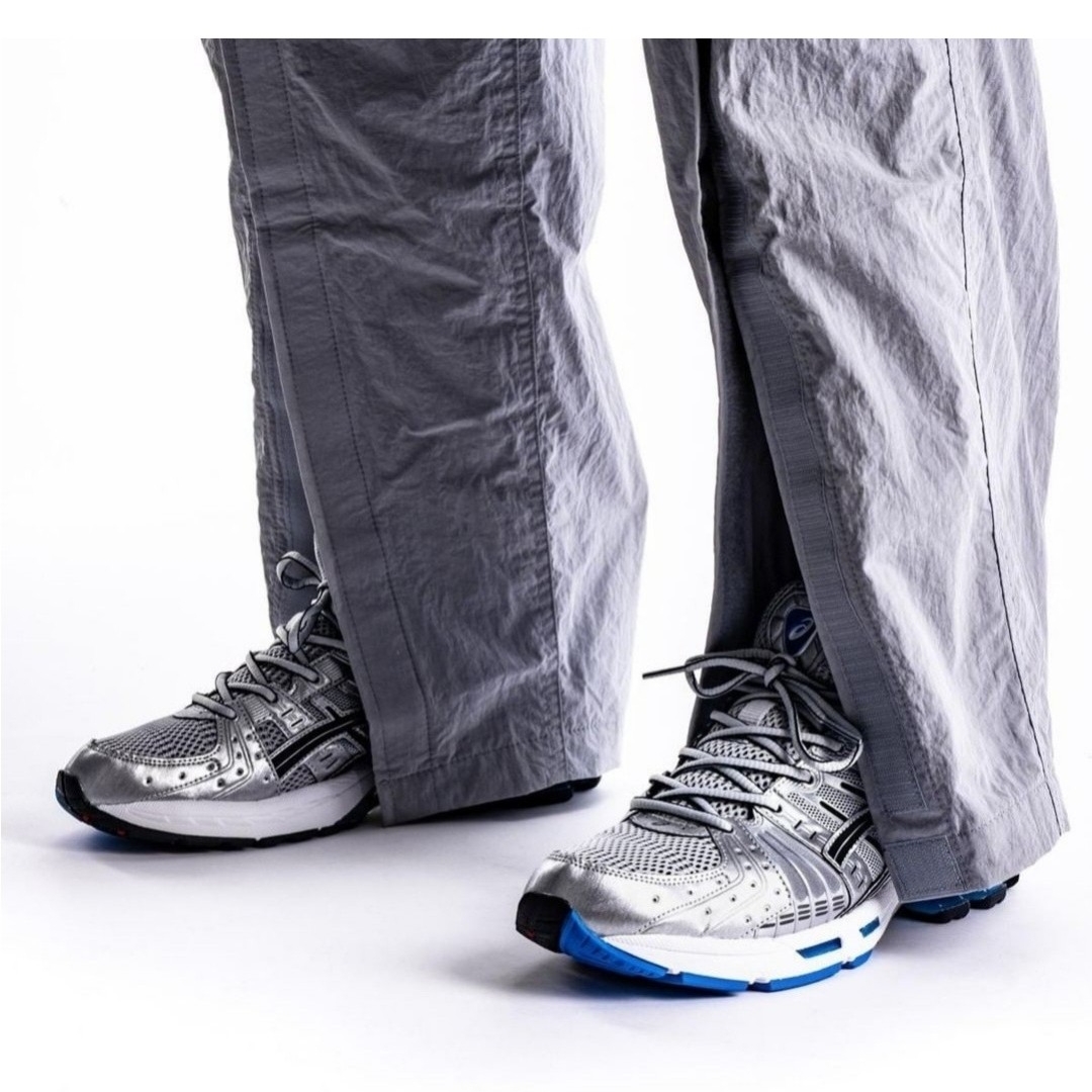 Asics Gel-Kinsei OG Glacier Grey Black, Asics Gel-Kayano 14 Monaco Blue Black 착용 스타일 - 3