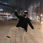 KREAM 프로필 이미지
