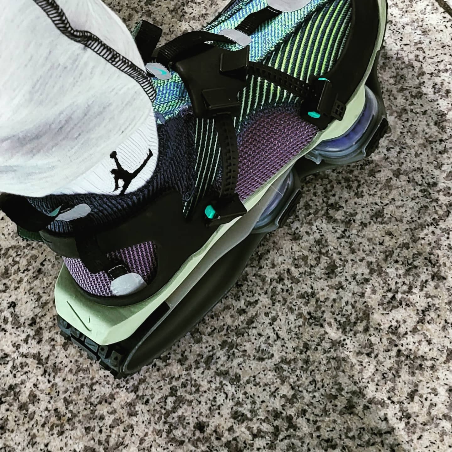 Nike ISPA Road Warrior Clear Jade 착용 스타일 - 4