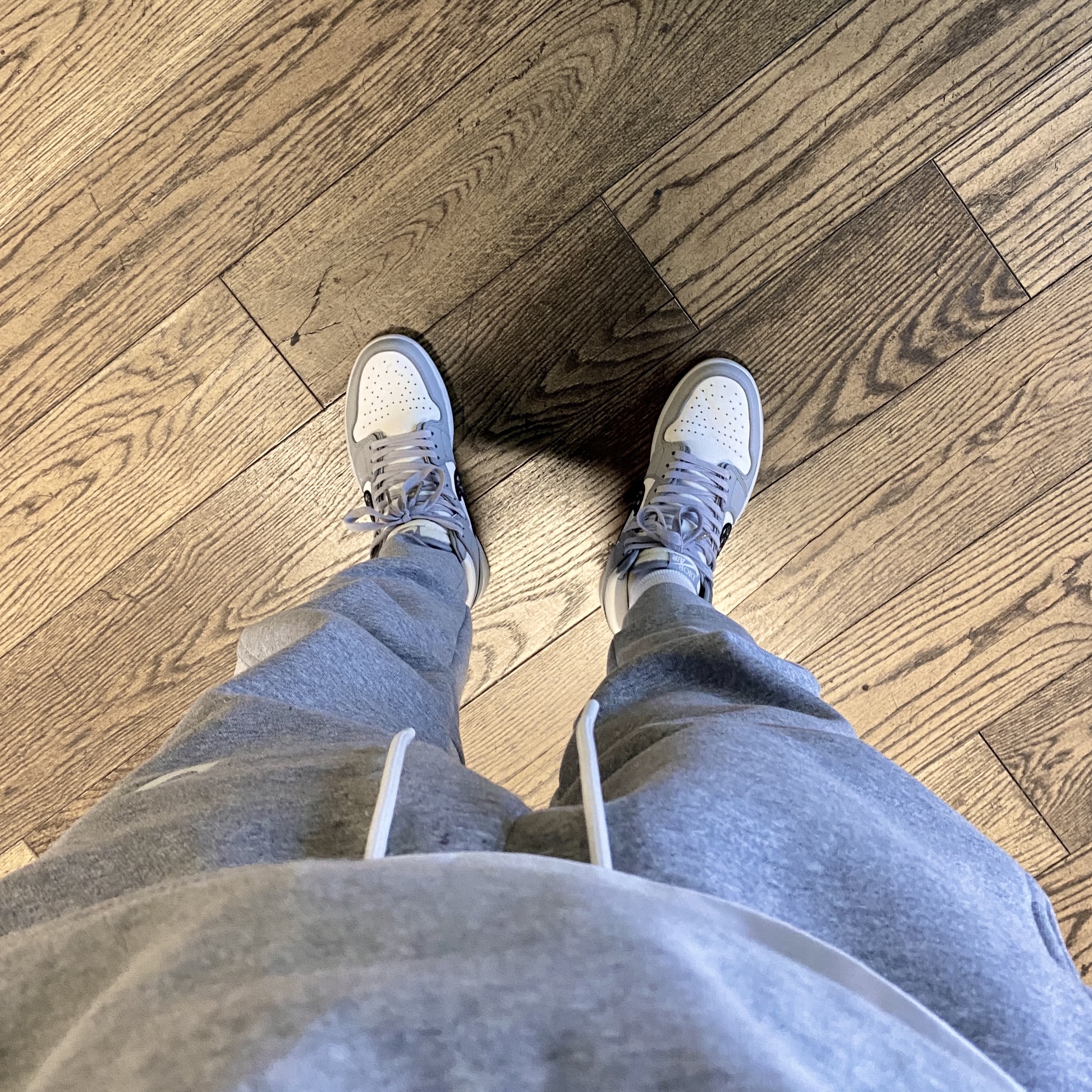 Jordan 1 x Dior High OG 착용 스타일 - 2