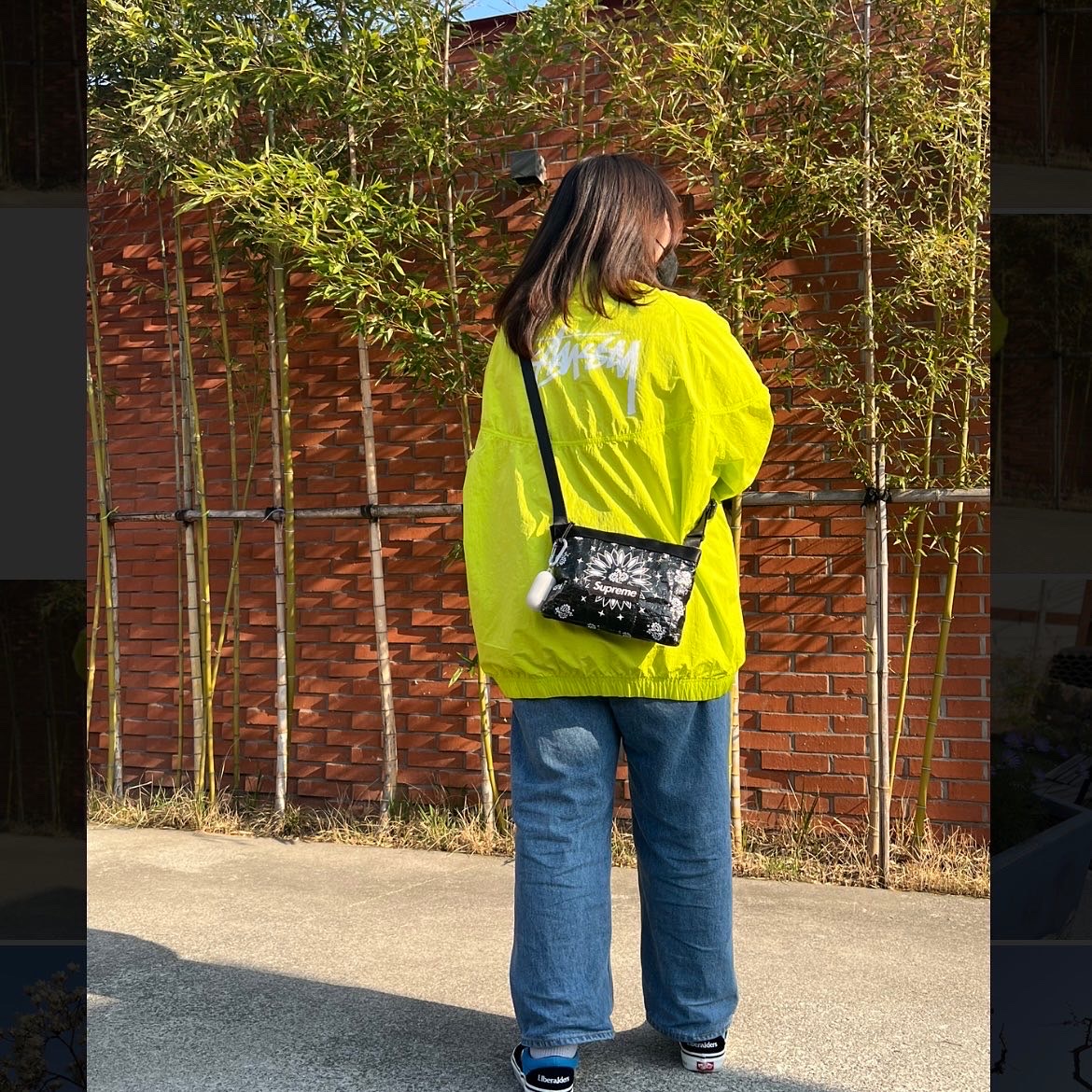 Supreme Bandana Tarp Side Bag Black - 21SS, Nike x Stussy Windrunner Jacket Bright Cactus 착용 스타일