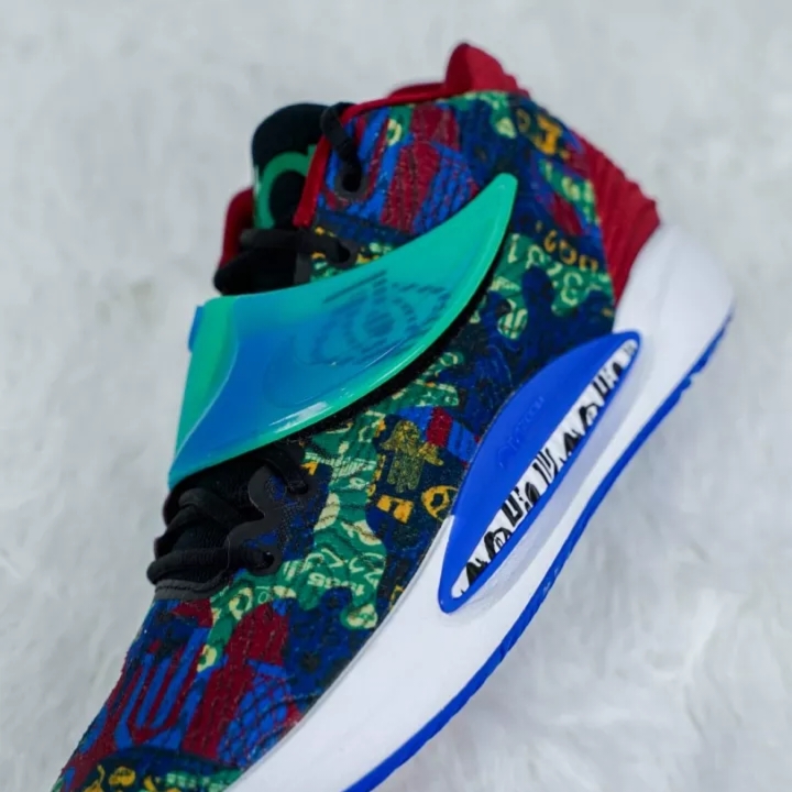 Nike KD 14 NRG EP Ron English 2 착용 스타일