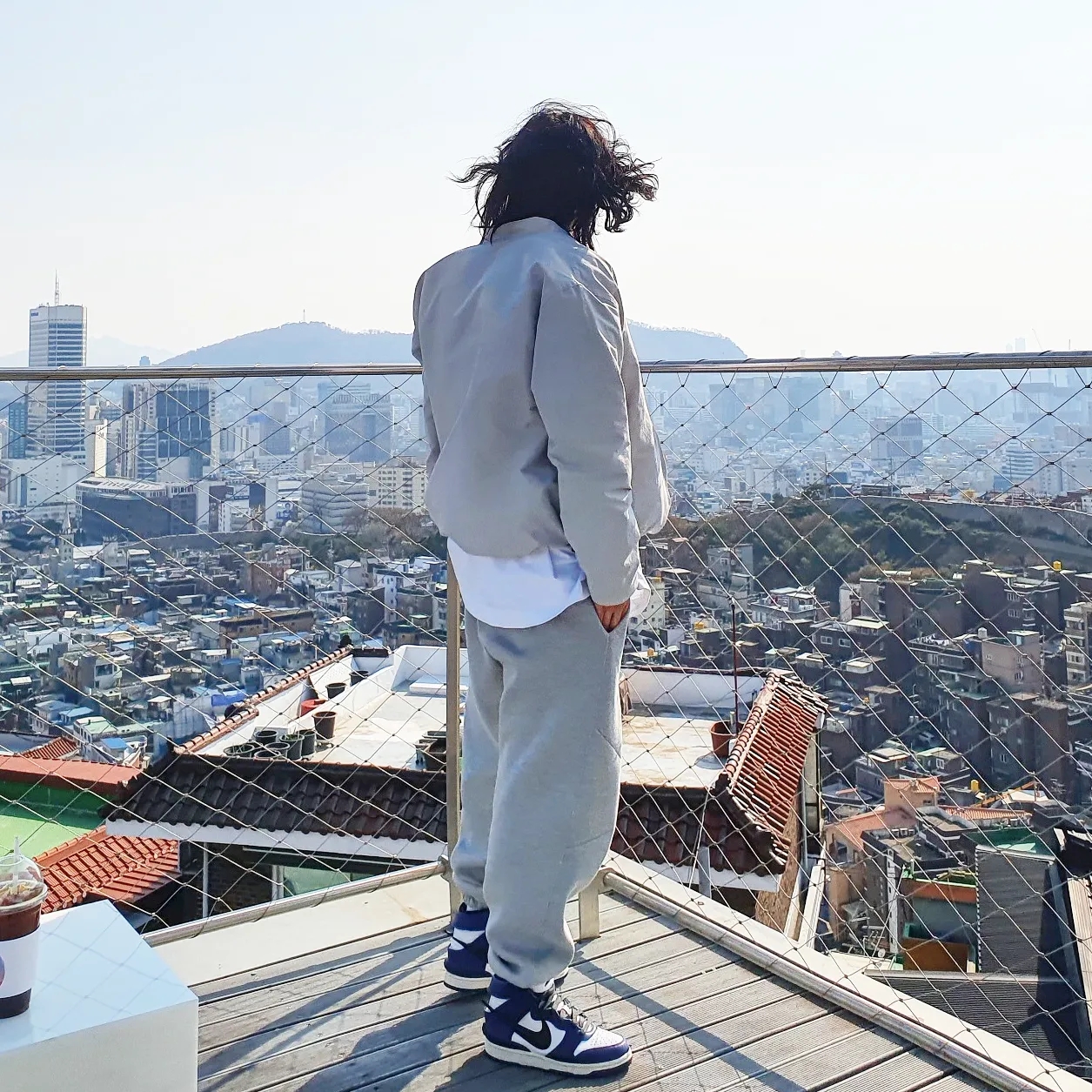 Nike x Ambush Dunk High Deep Royal Blue 착용 스타일 - 2