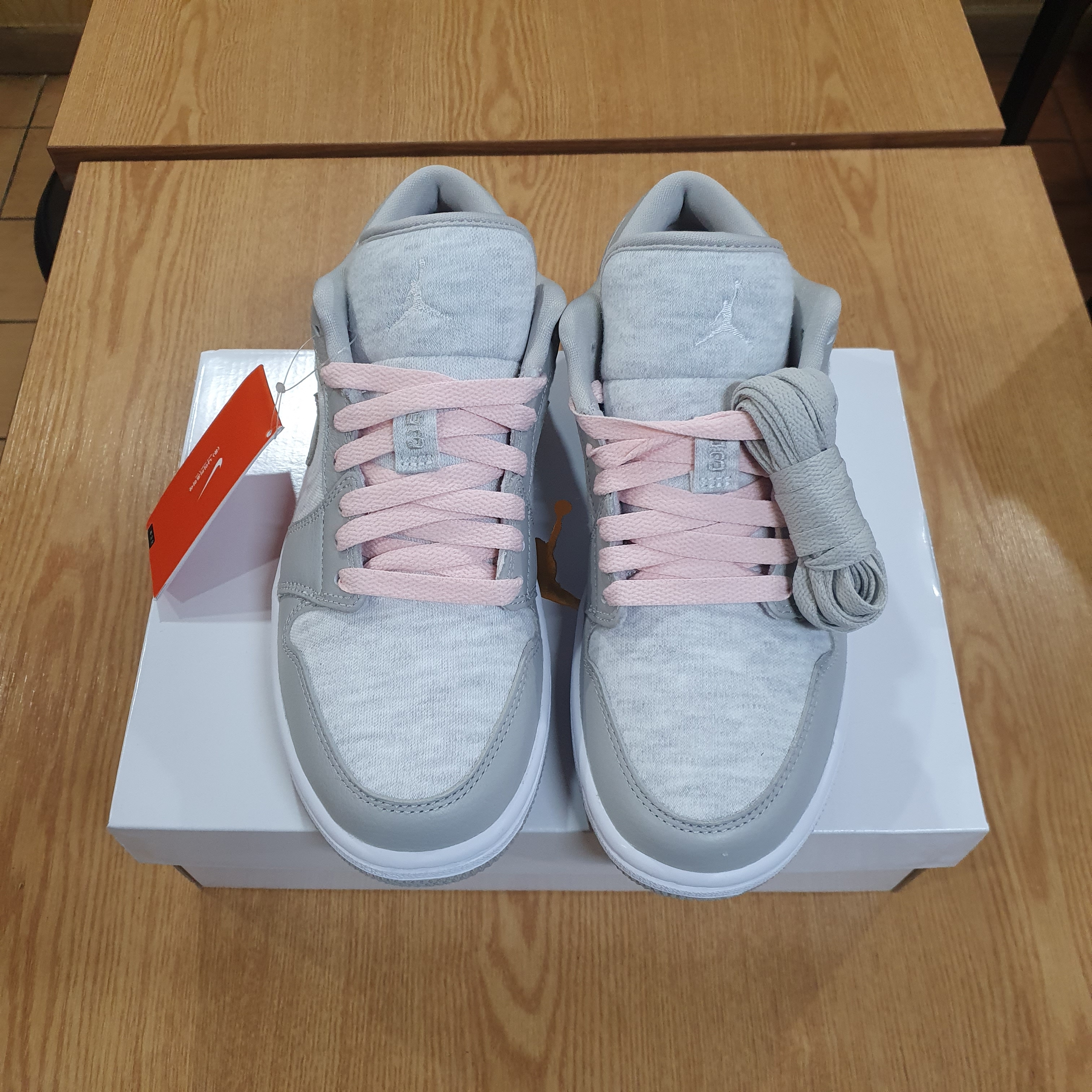 (W) Jordan 1 Low SE Light Iron Ore Atmosphere 착용 스타일 - 2