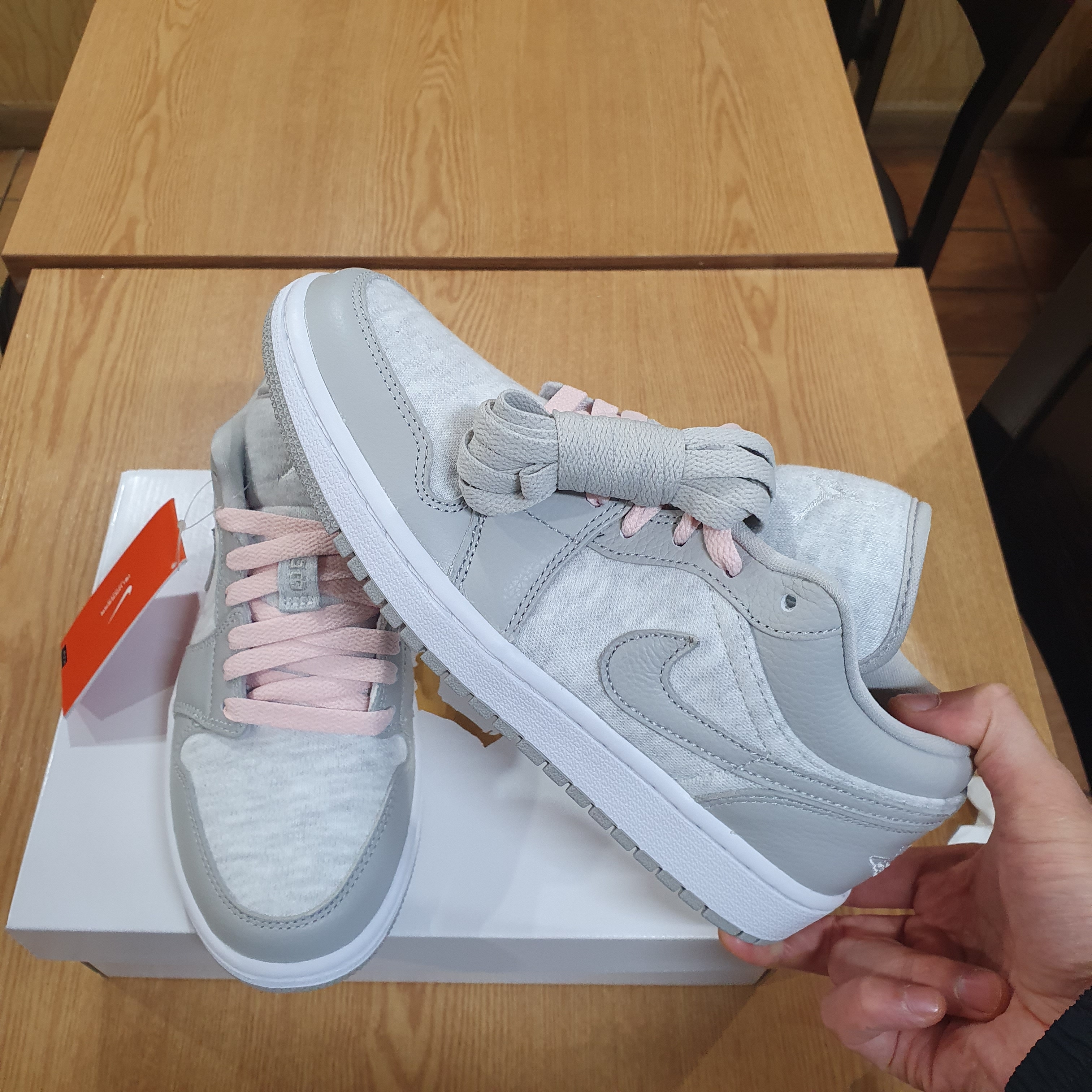 (W) Jordan 1 Low SE Light Iron Ore Atmosphere 착용 스타일 - 4