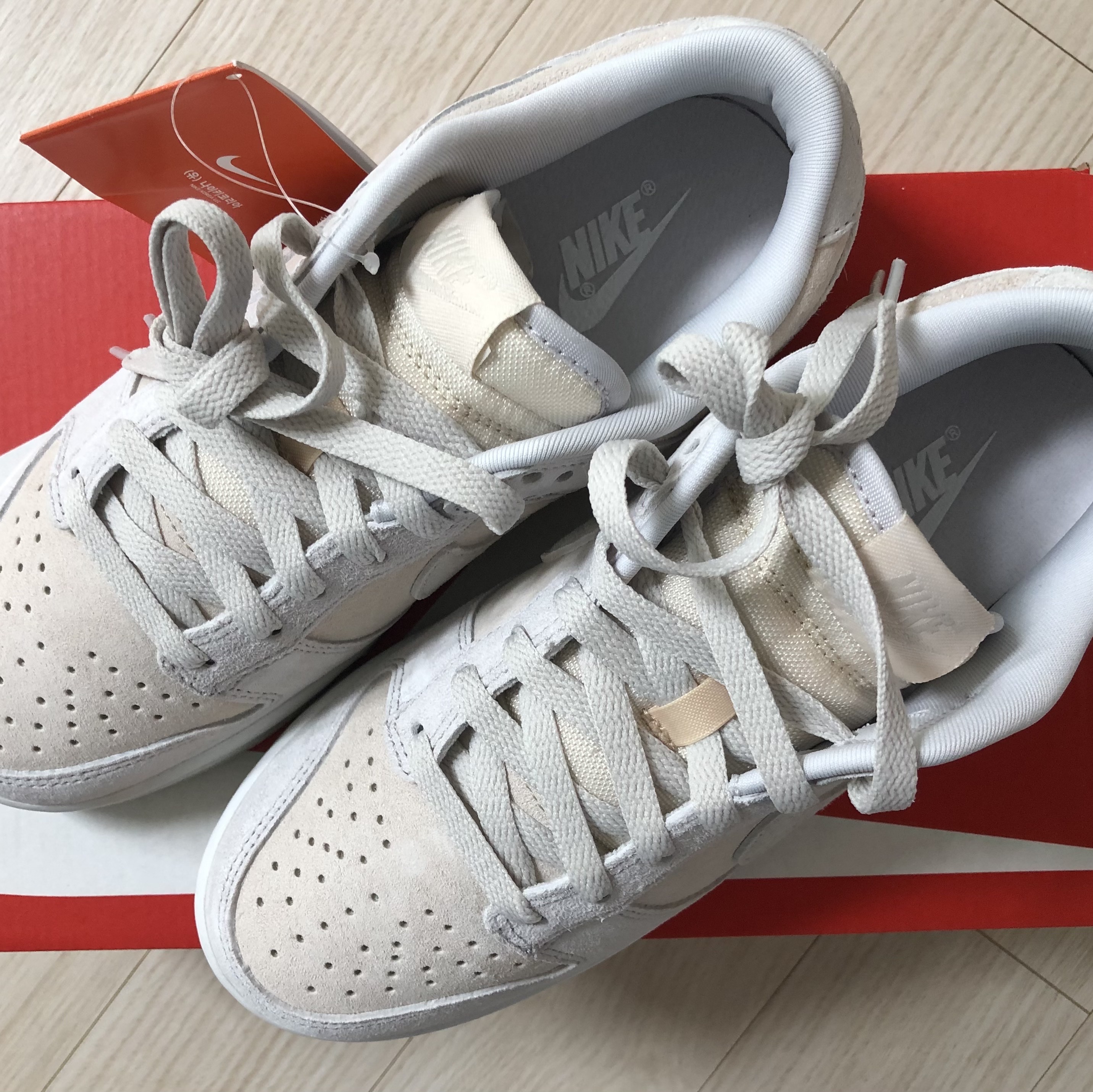 Nike Dunk Low Retro PRM Vast Grey 착용 스타일 - 3