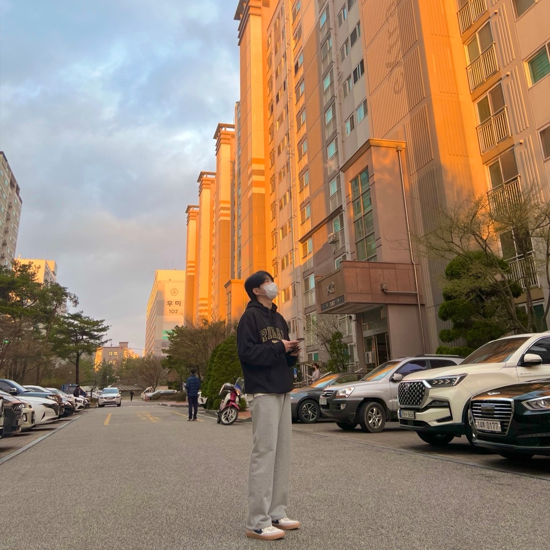 Nike x J.Crew Killshot 2 Sail Midnight Navy 착용 스타일