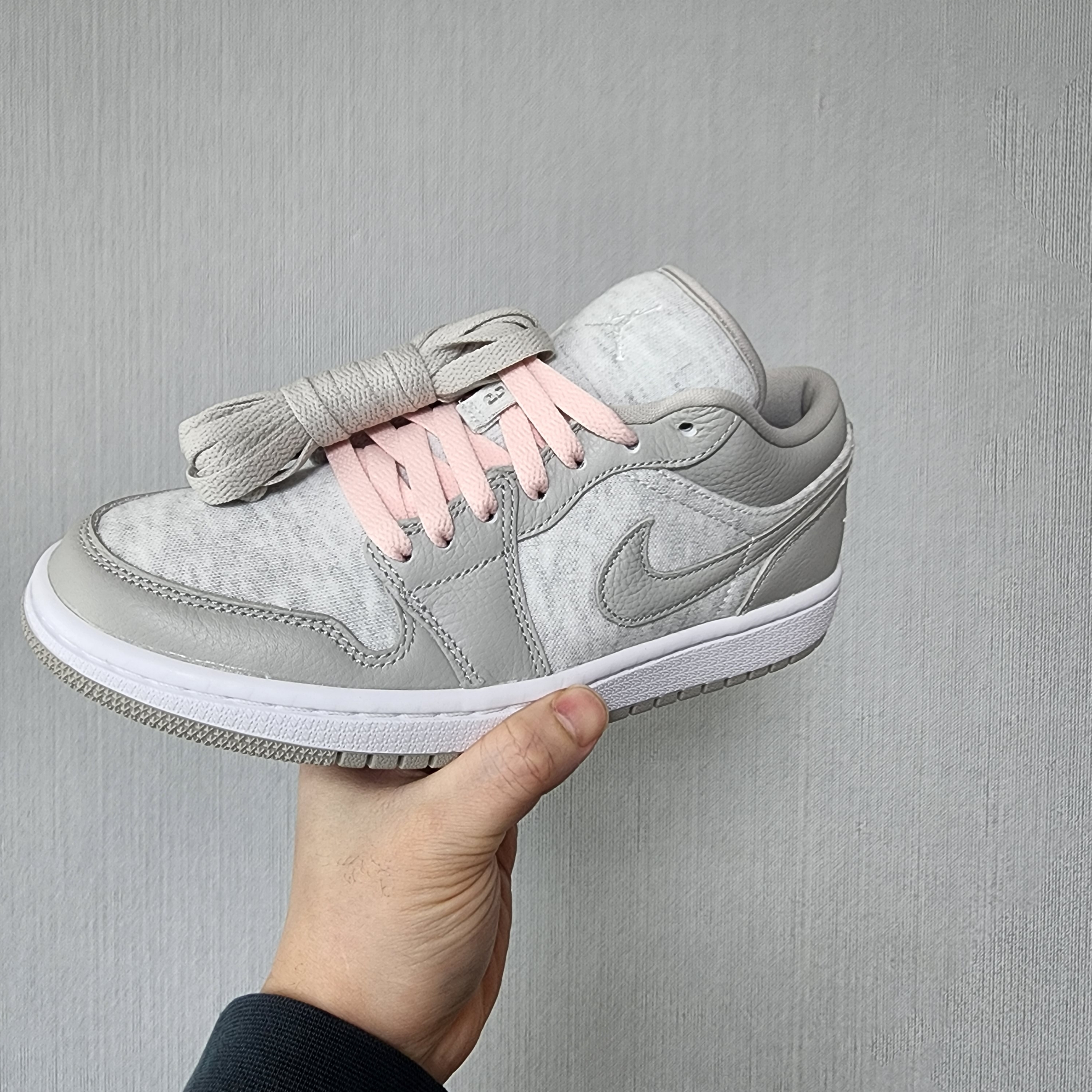 (W) Jordan 1 Low SE Light Iron Ore Atmosphere 착용 스타일 - 2
