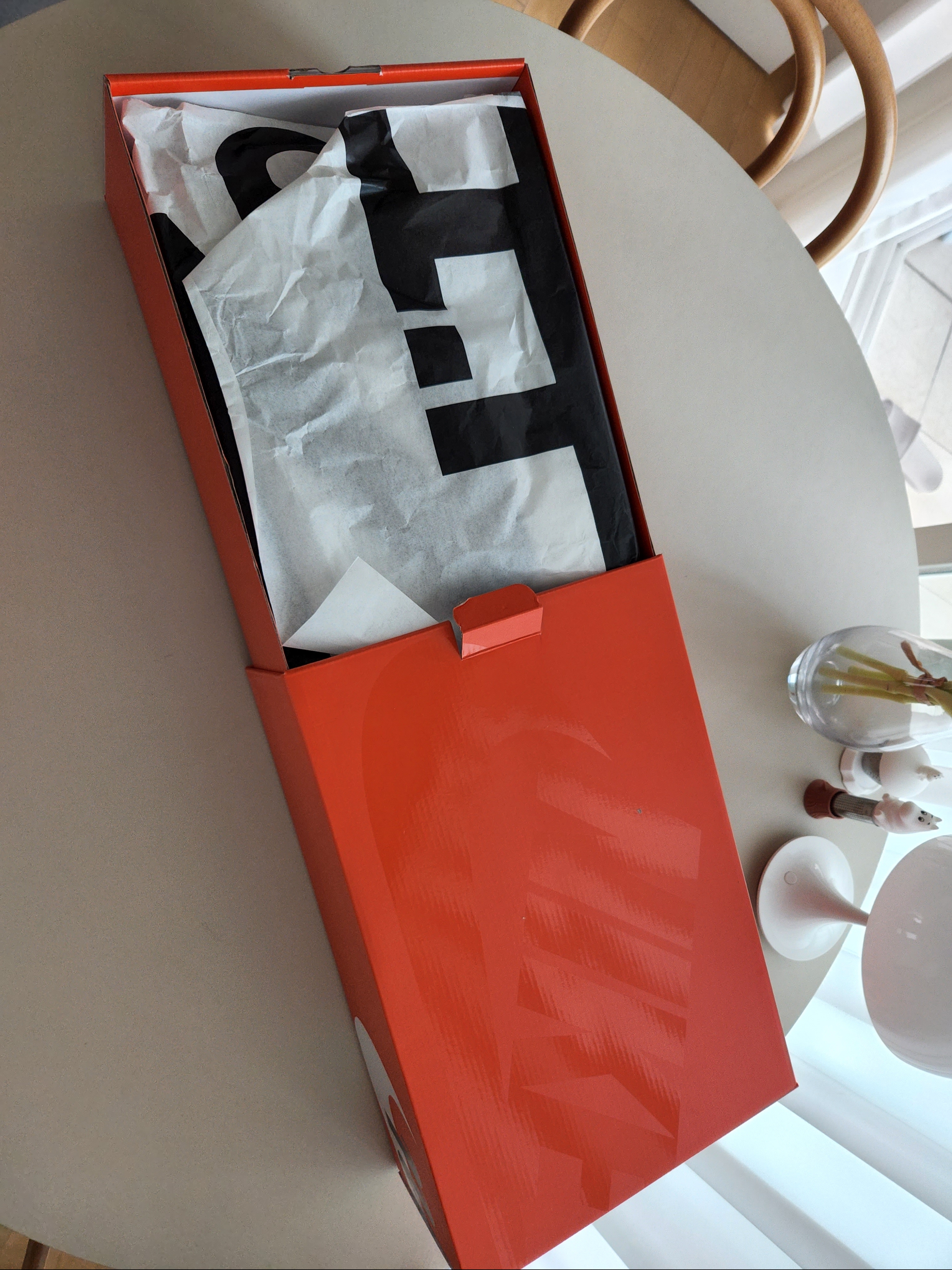 Nike x Sacai VaporWaffle White and Gum 착용 스타일 - 2