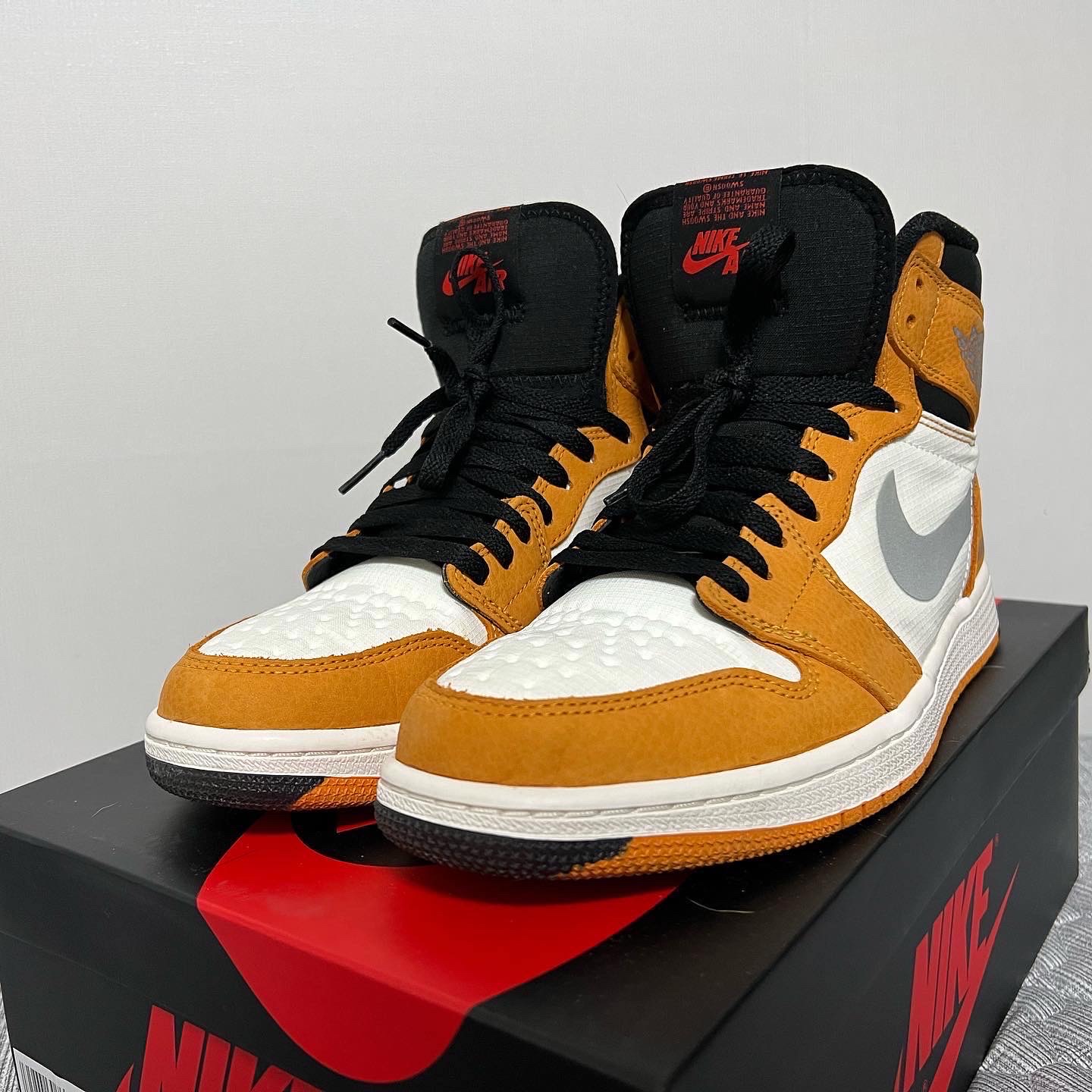 Jordan 1 Element Gore-Tex Light Curry 착용 스타일 - 2