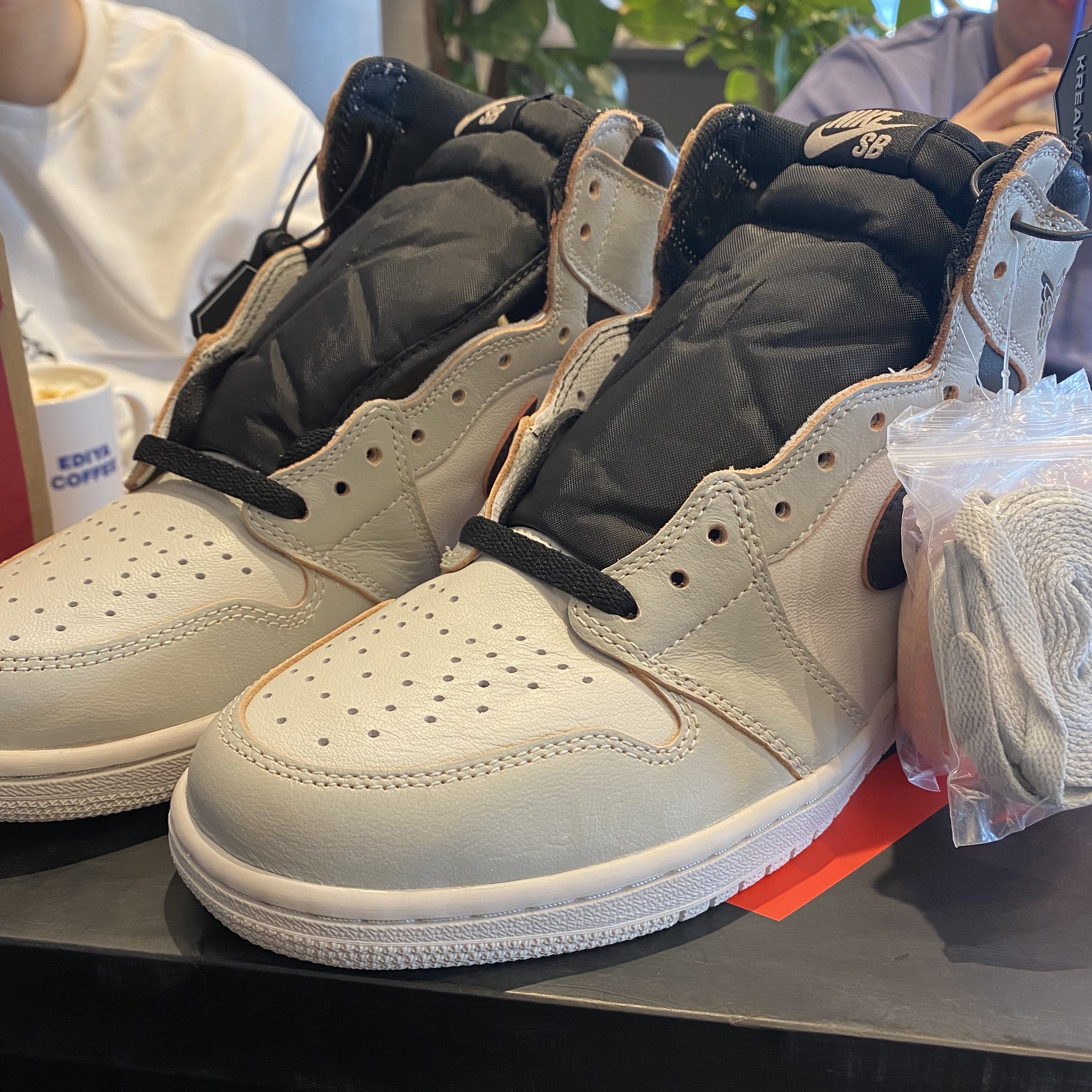 Nike x Off-White Dunk Low The 50 - Lot 46, Jordan 1 Retro High OG Defiant SB NYC to Paris 착용 스타일 - 2
