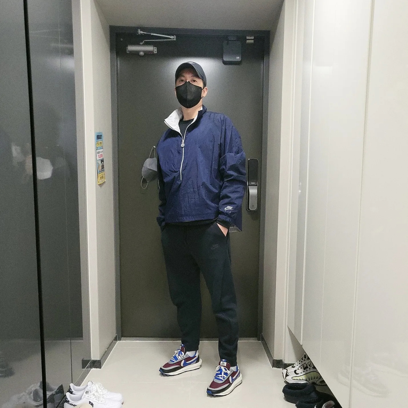 Nike x Kim Jones Reversible Wind Breaker Navy - Asia, Nike x Sacai x Undercover LDWaffle Night Maroon Team Royal 착용 스타일