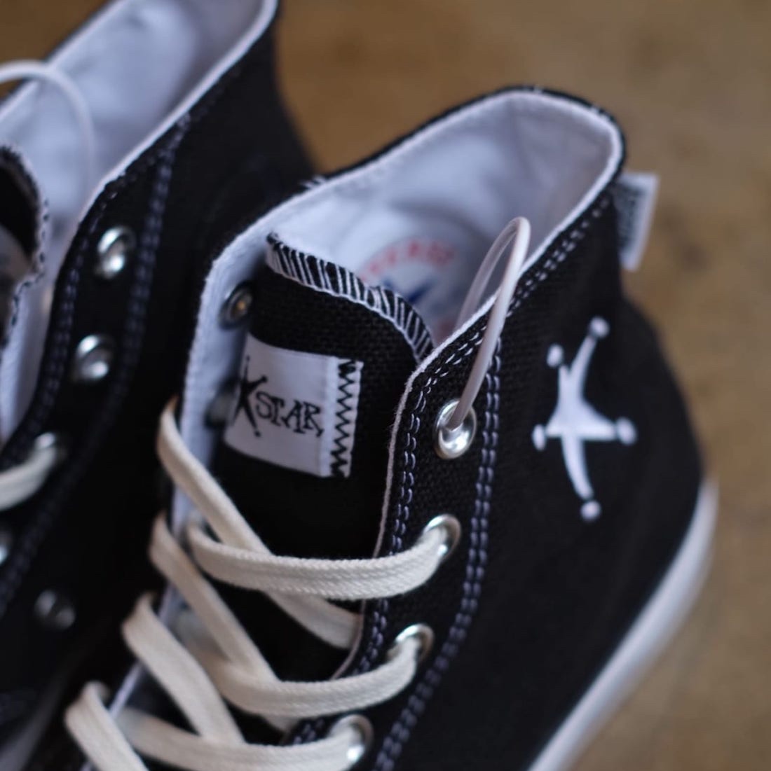 Converse x Stussy Chuck 70 High Black, Converse x Stussy One Star Ox Black 착용 스타일 - 5